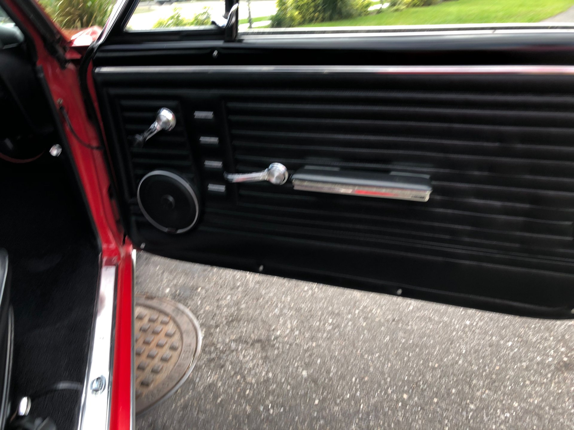 Vehicle photo 22
