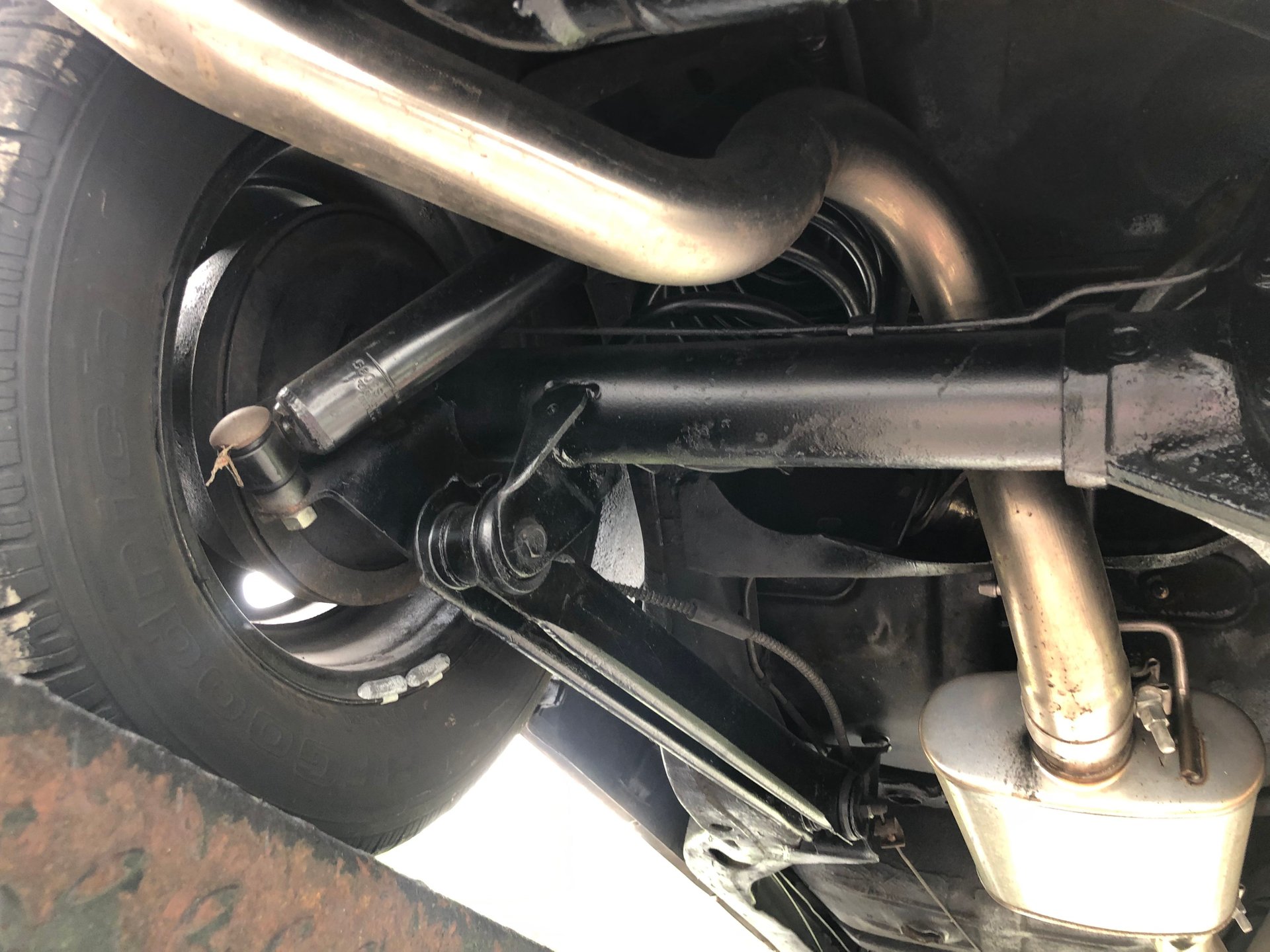 Vehicle photo 34