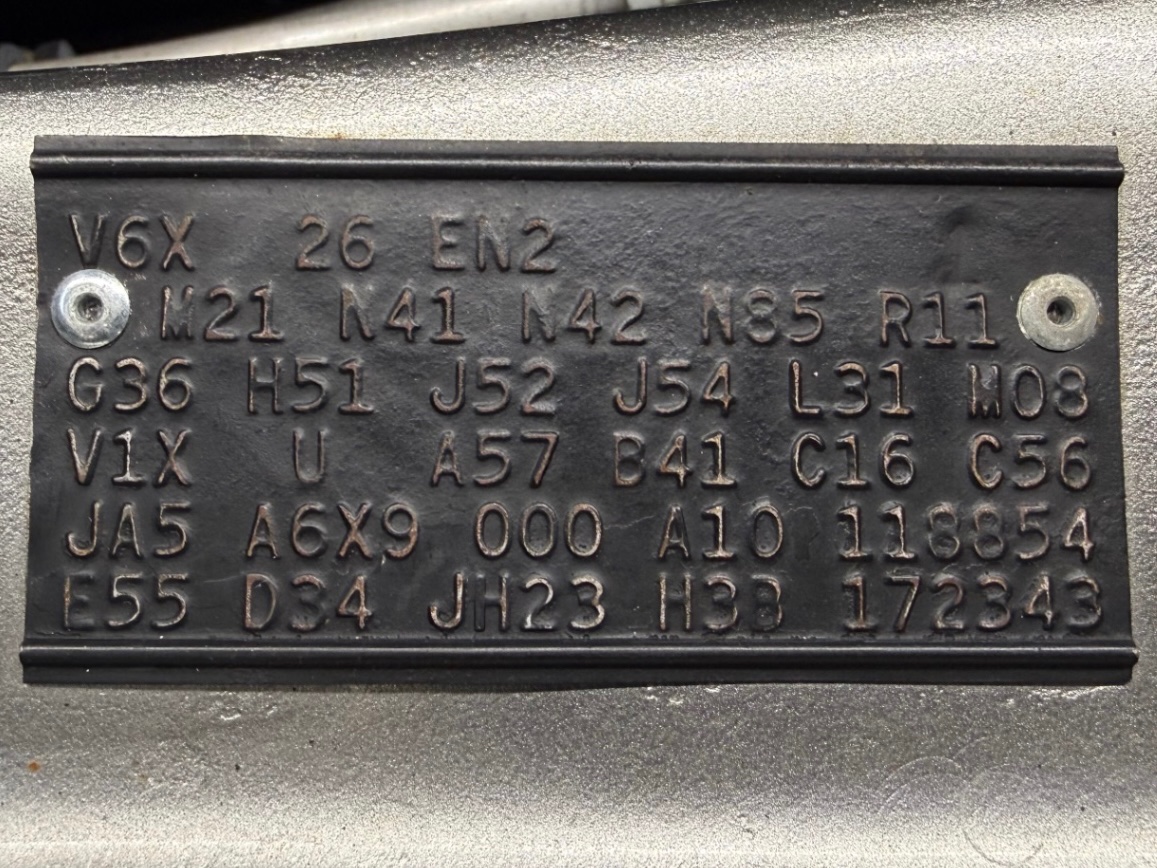 Vehicle photo 29