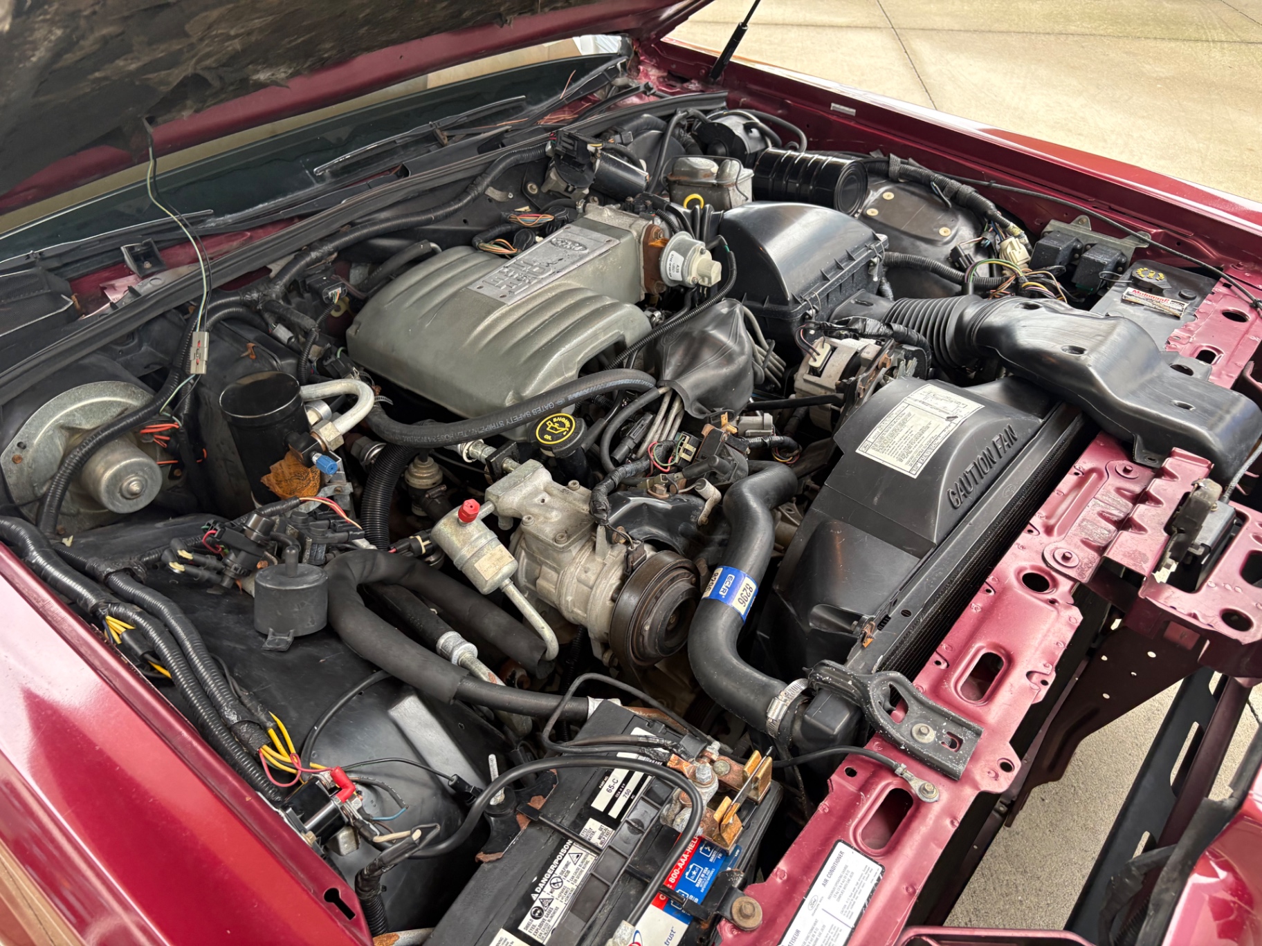 Vehicle photo 29