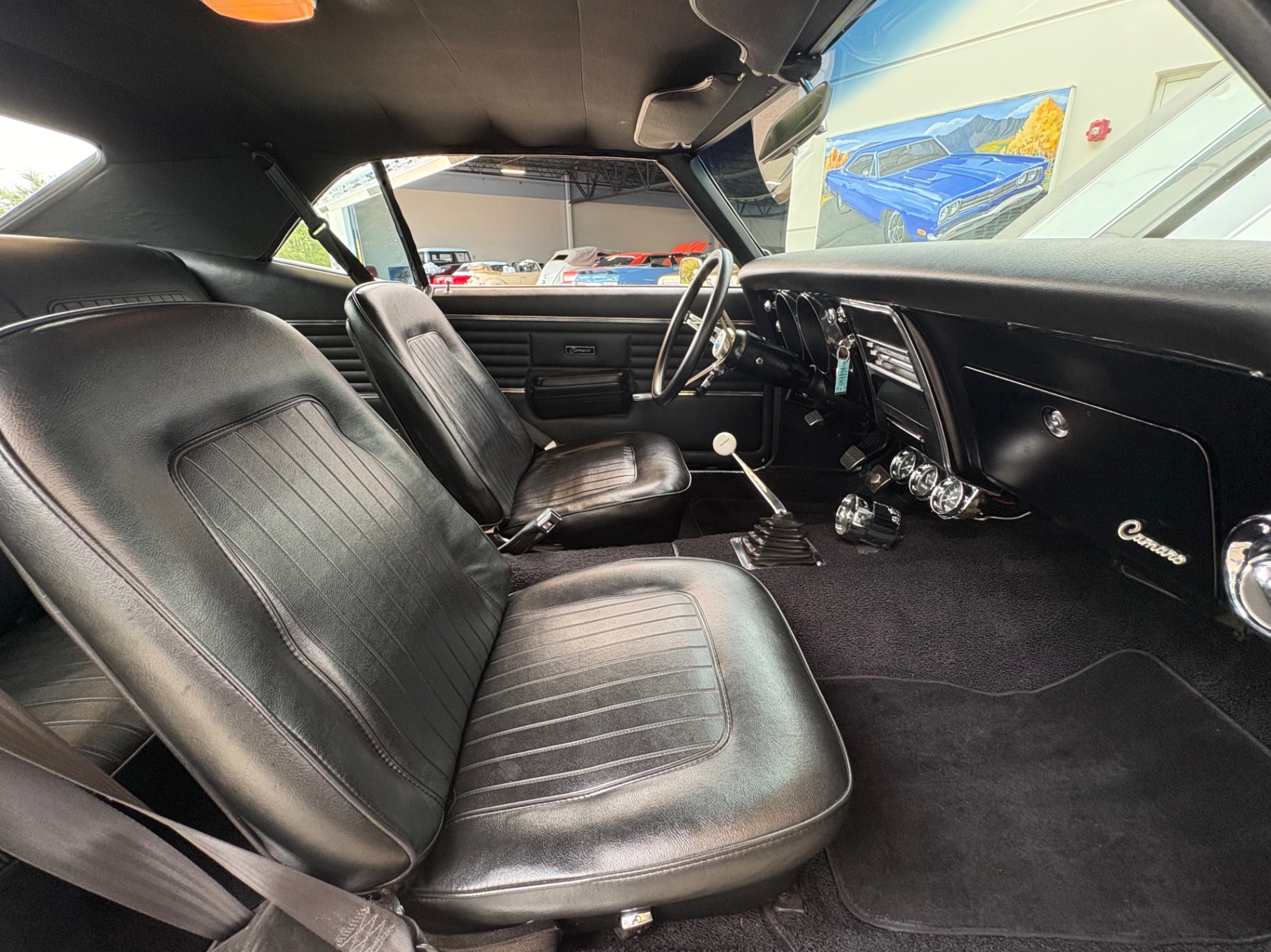 Vehicle photo 41