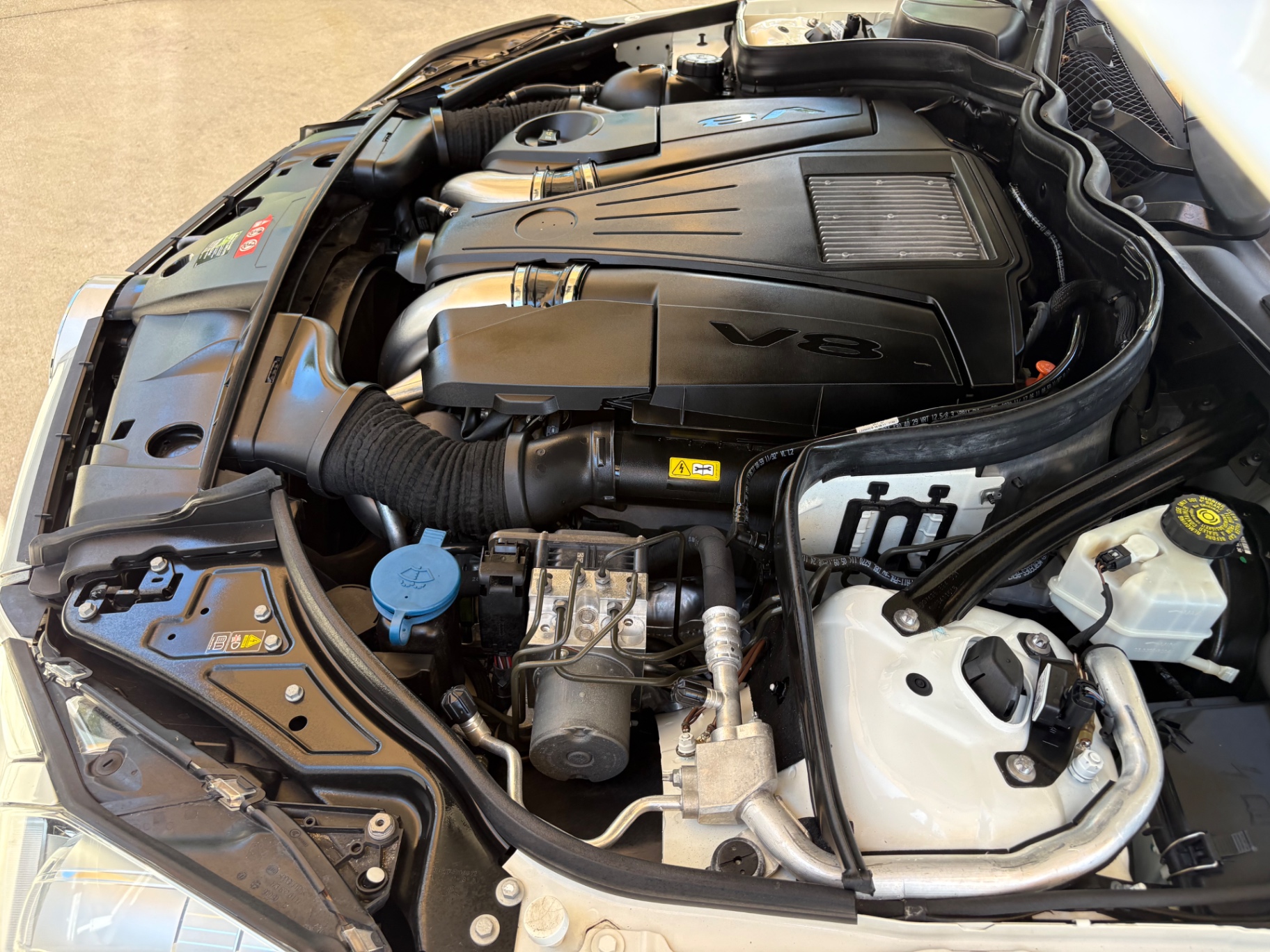 Vehicle photo 33