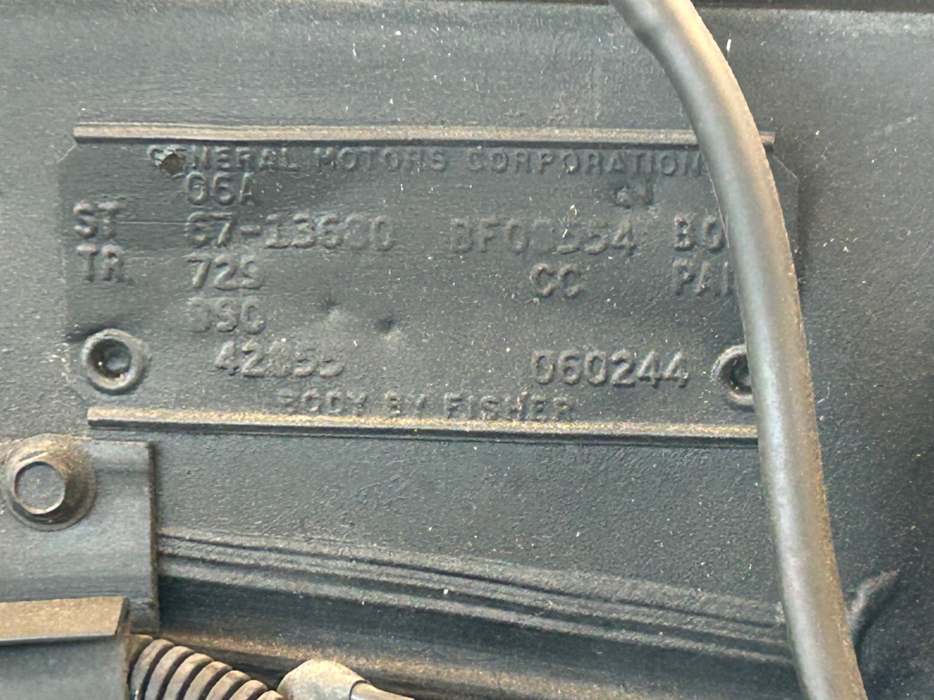 Vehicle photo 23