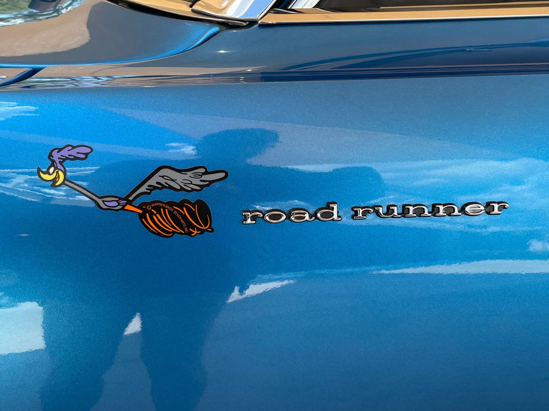 Vehicle photo 15