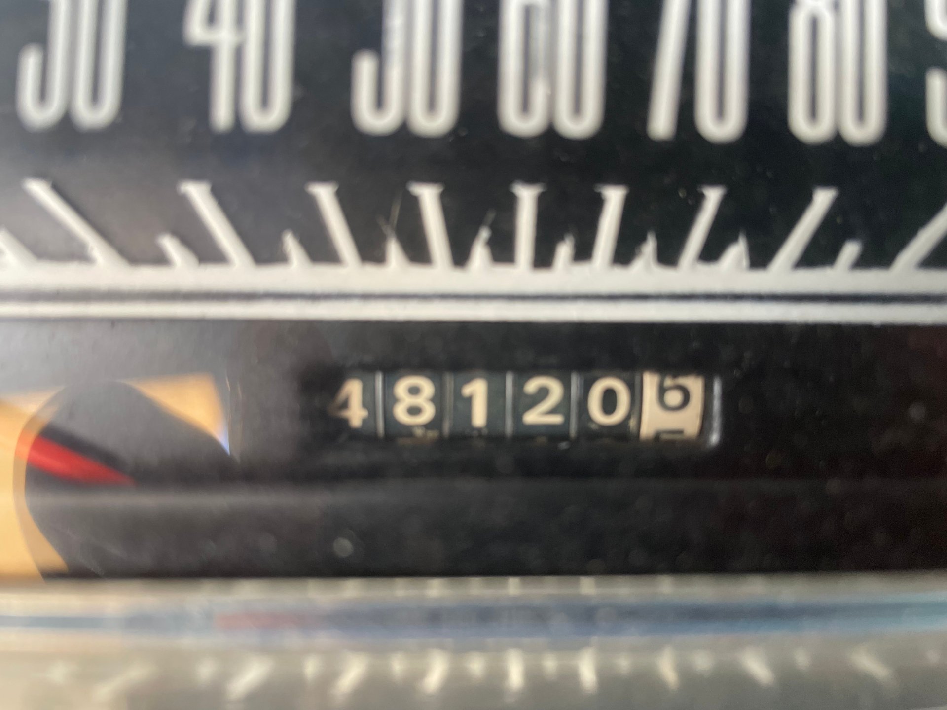 Vehicle photo 17