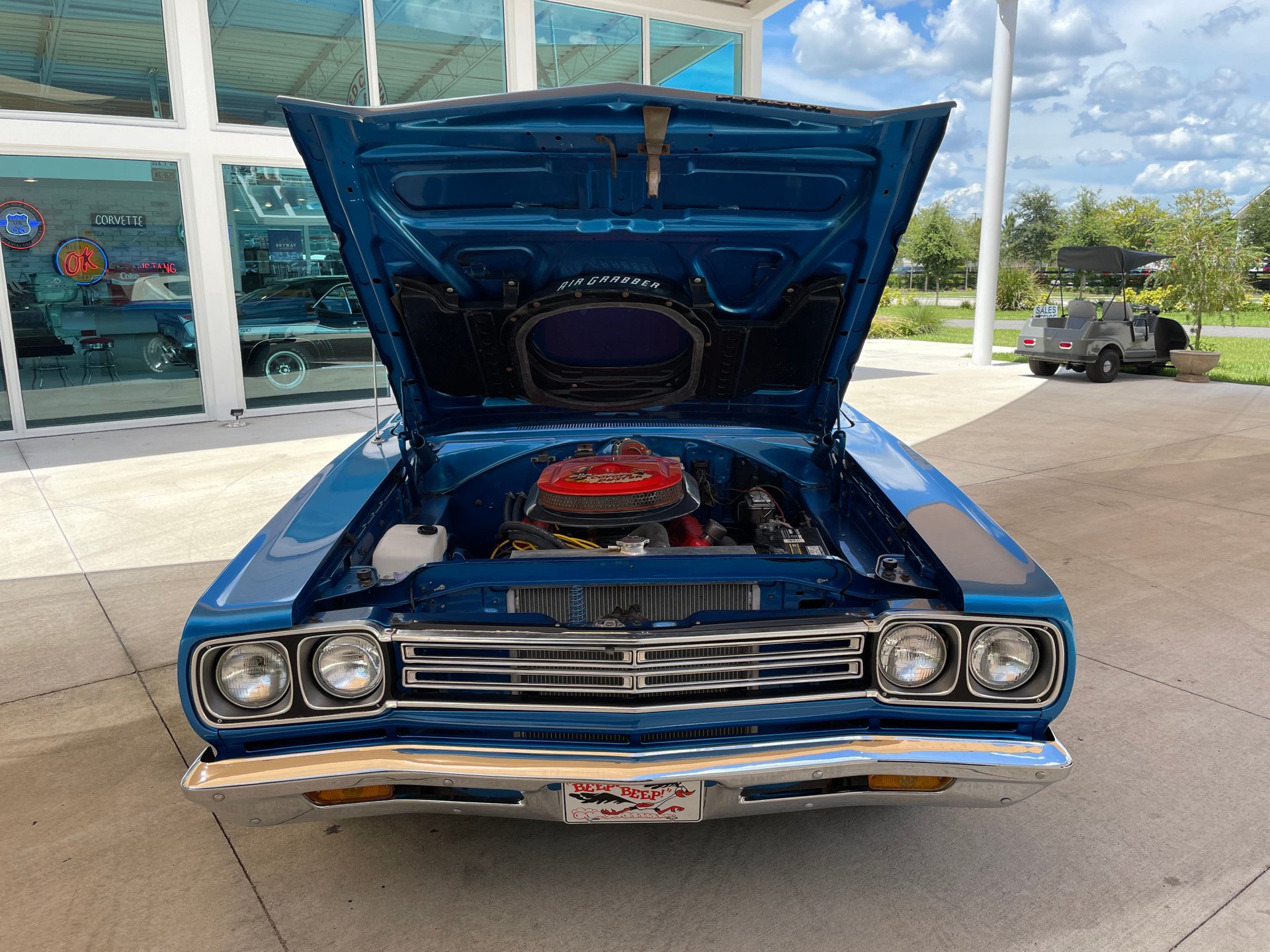 Vehicle photo 47
