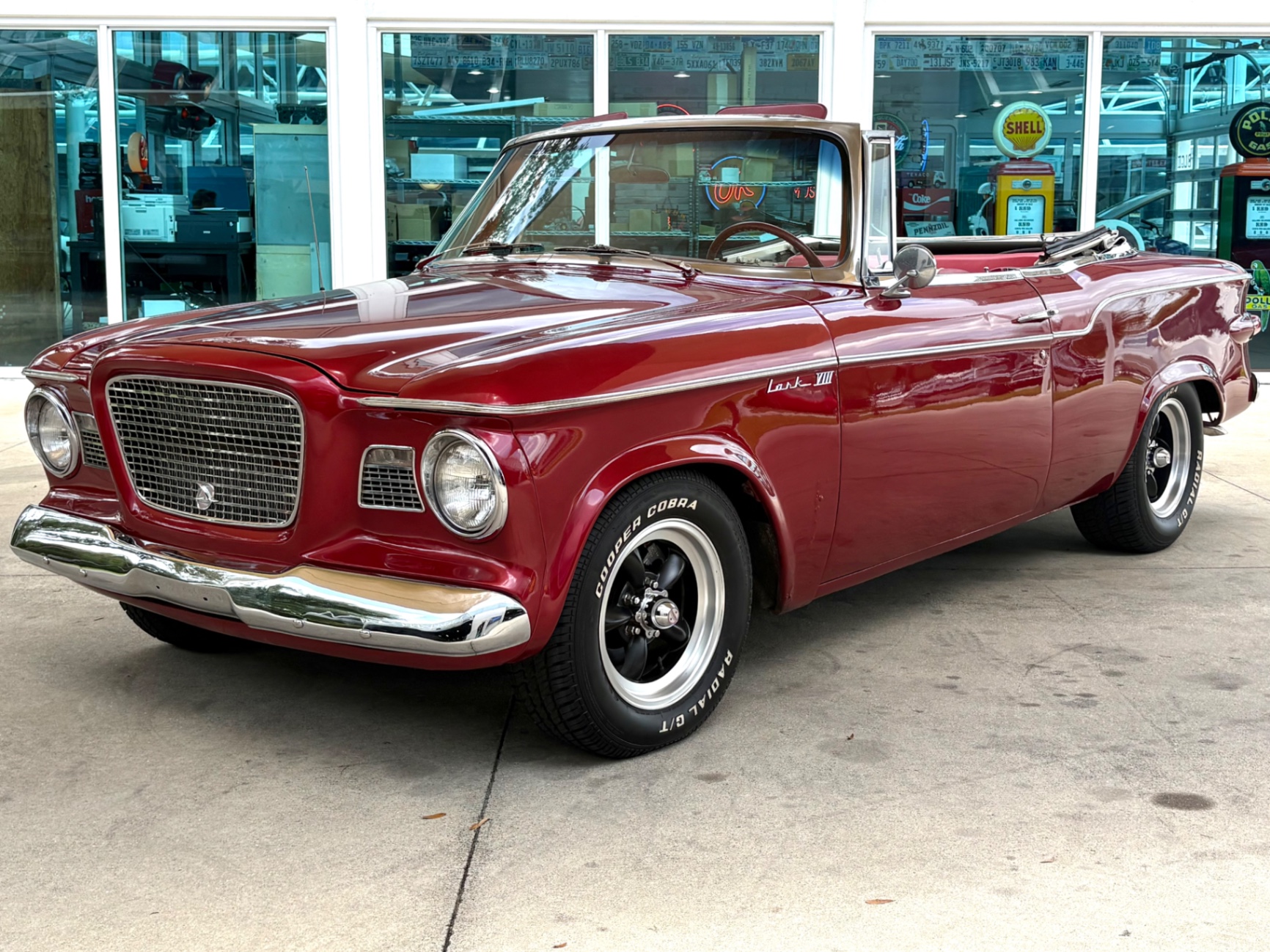 Vehicle photo 1