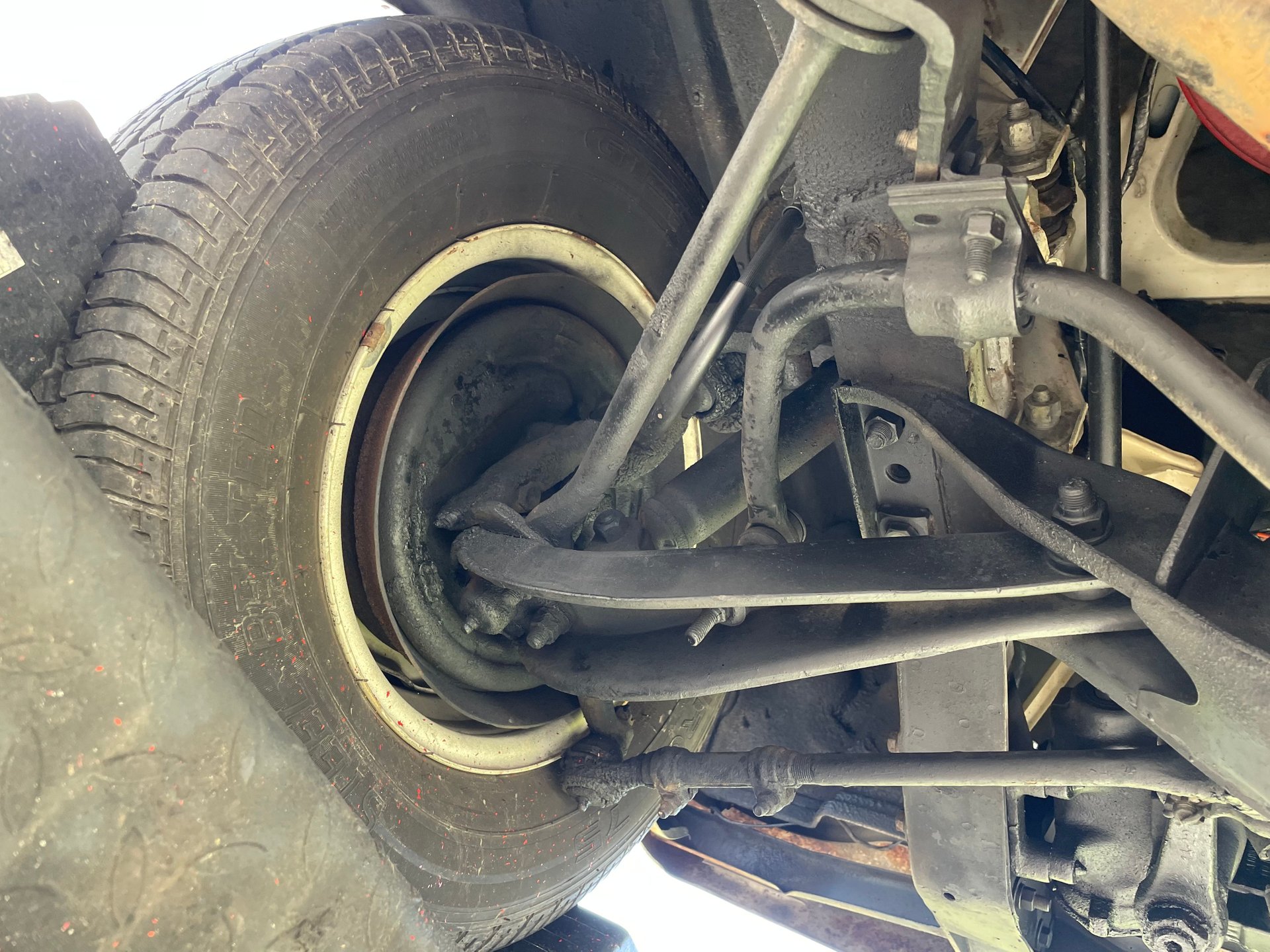 Vehicle photo 57