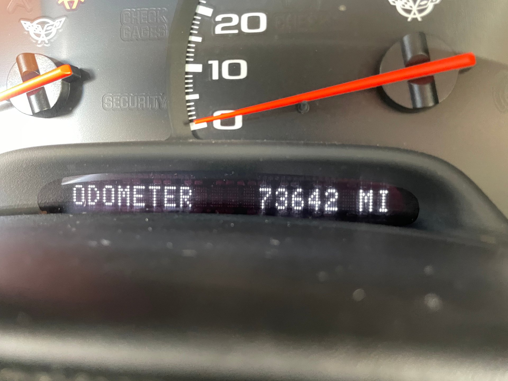 Vehicle photo 25