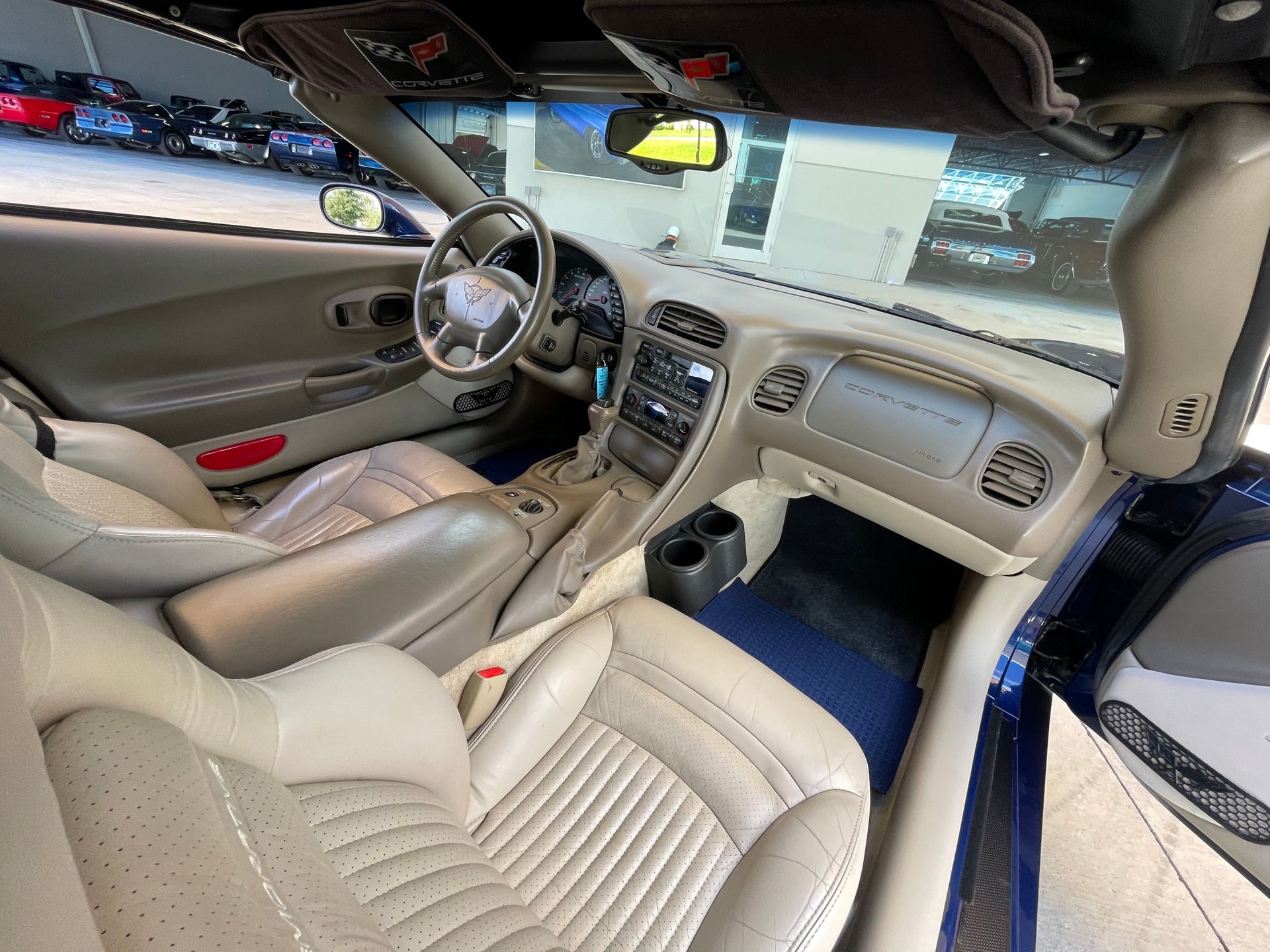 Vehicle photo 40