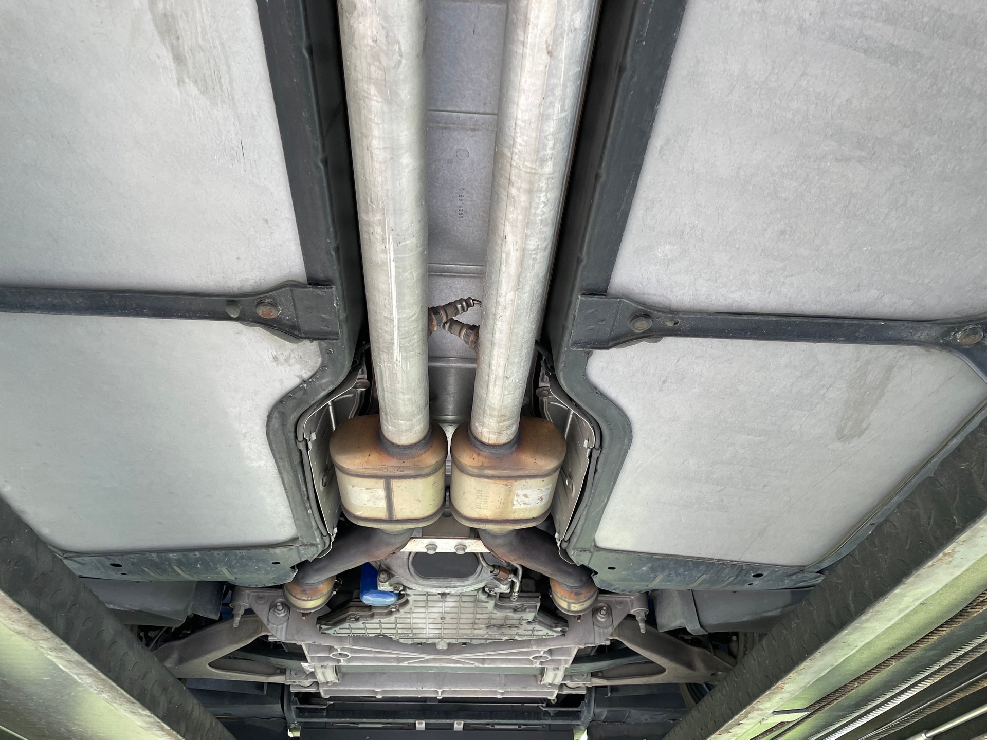 Vehicle photo 58