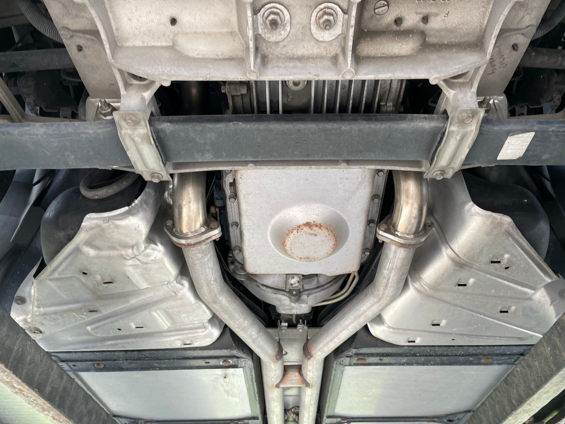 Vehicle photo 60
