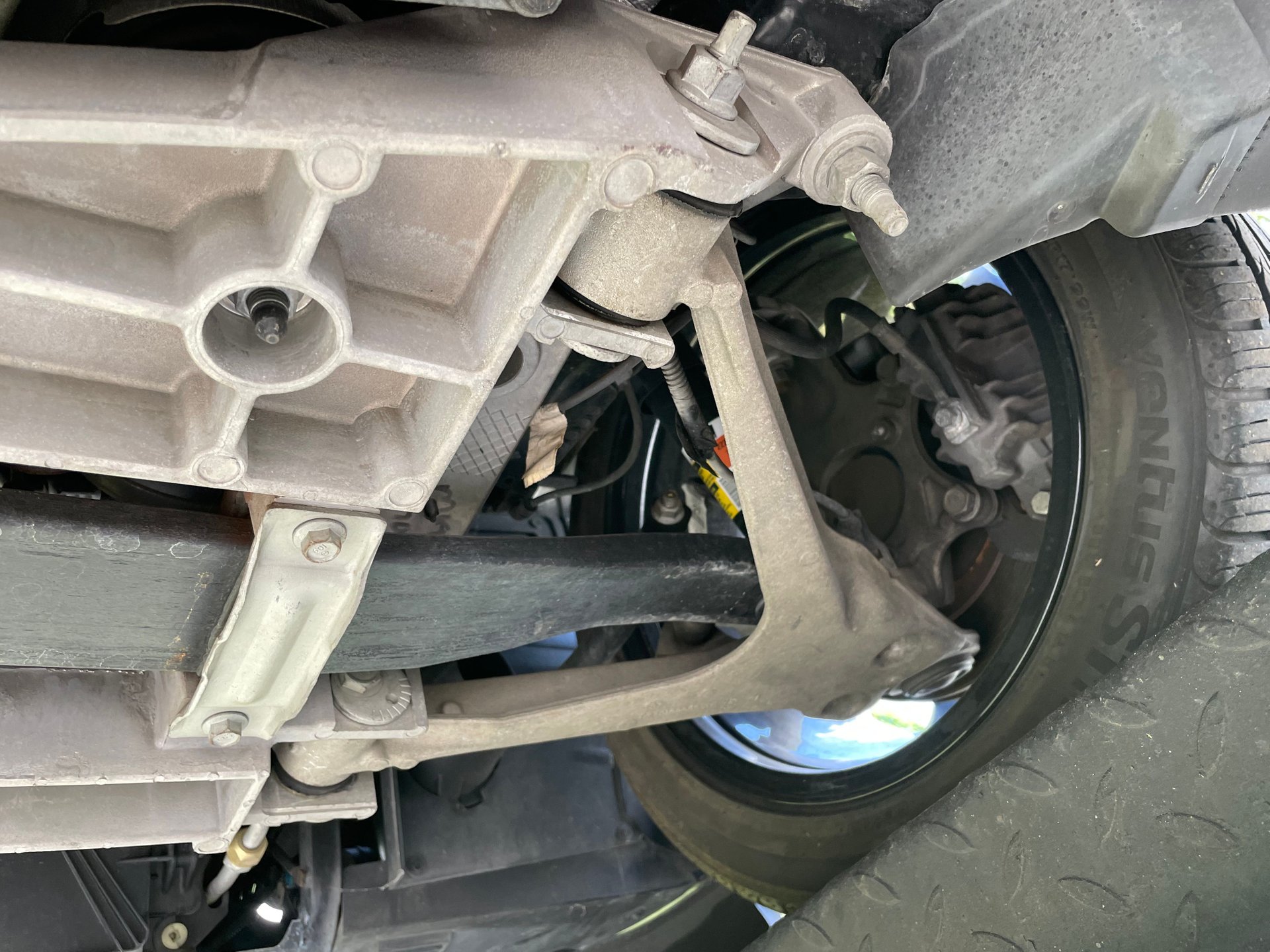 Vehicle photo 66
