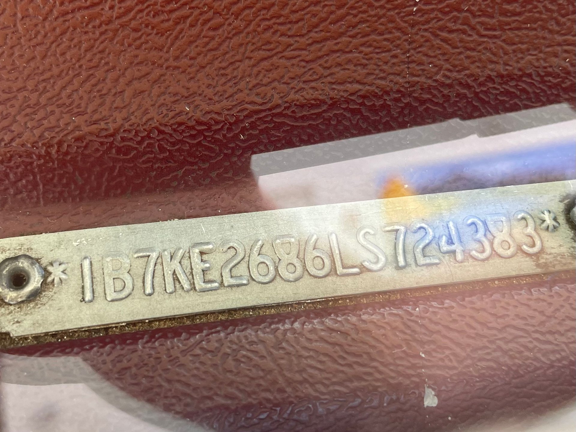 Vehicle photo 19