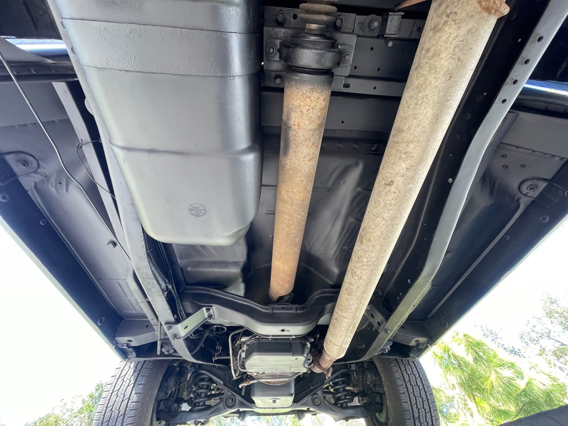 Vehicle photo 51