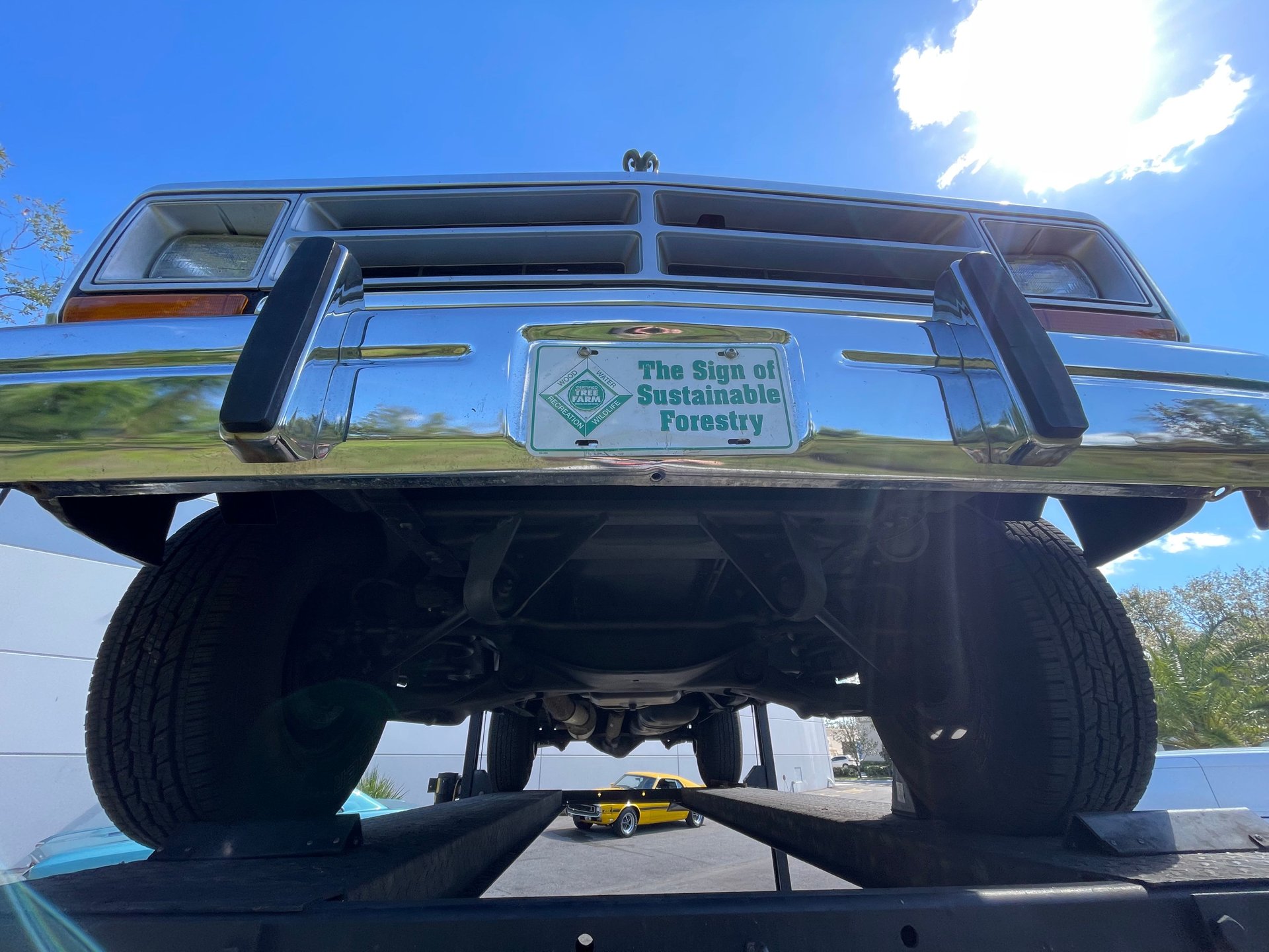 Vehicle photo 58