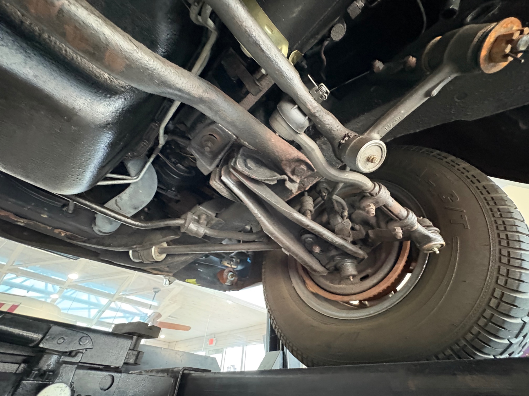 Vehicle photo 53