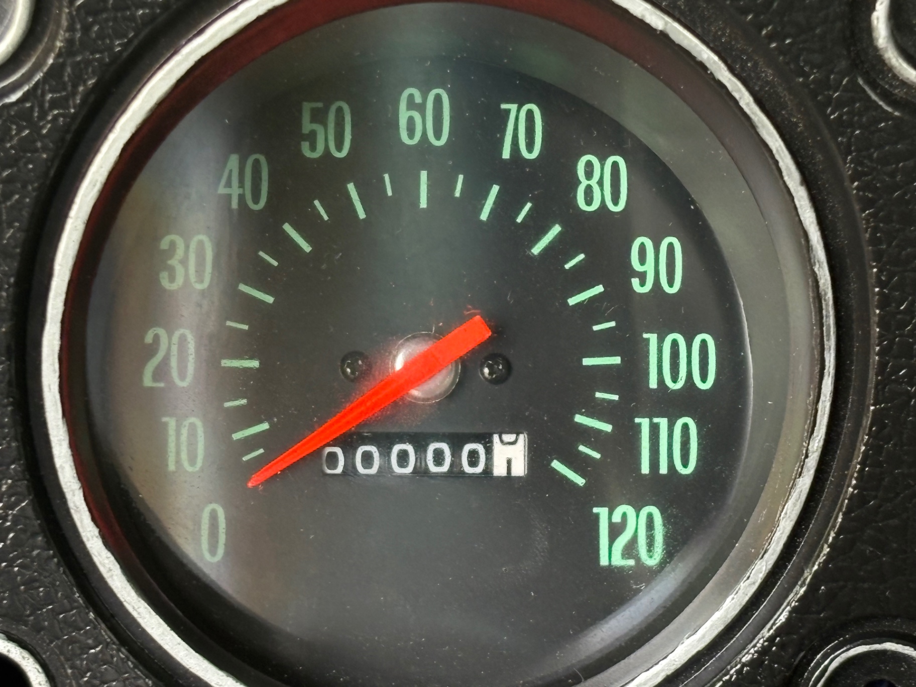 Vehicle photo 27