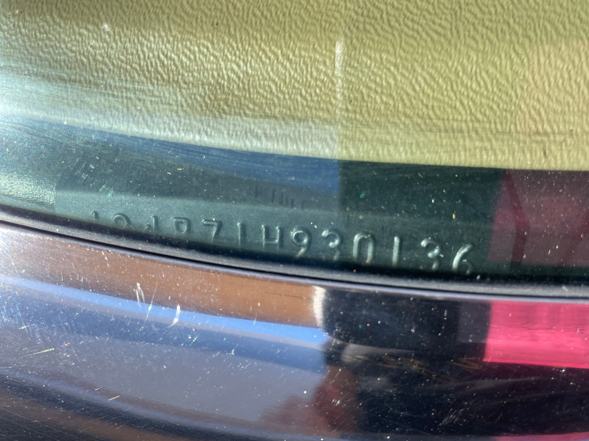 Vehicle photo 19