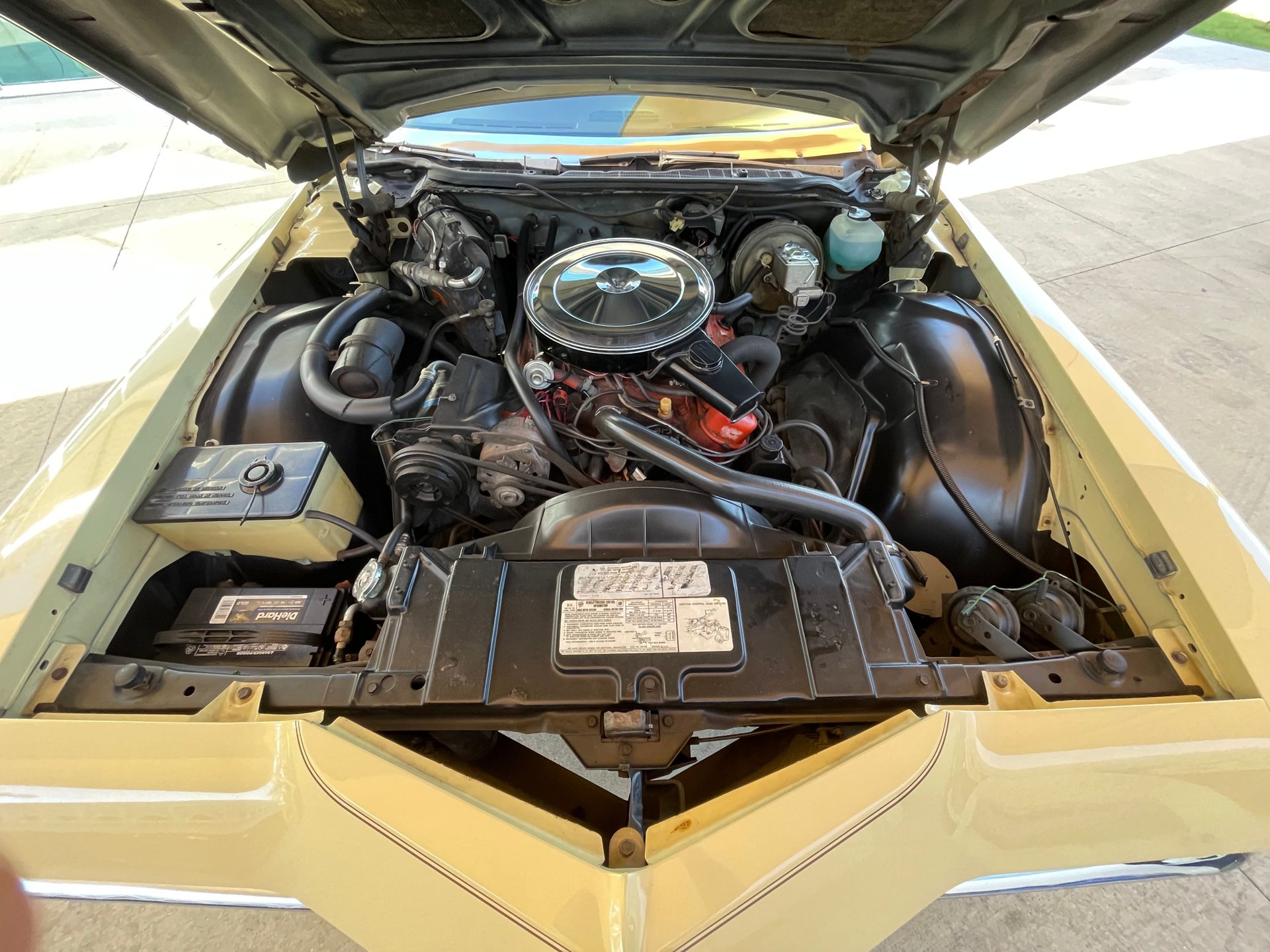 Vehicle photo 44