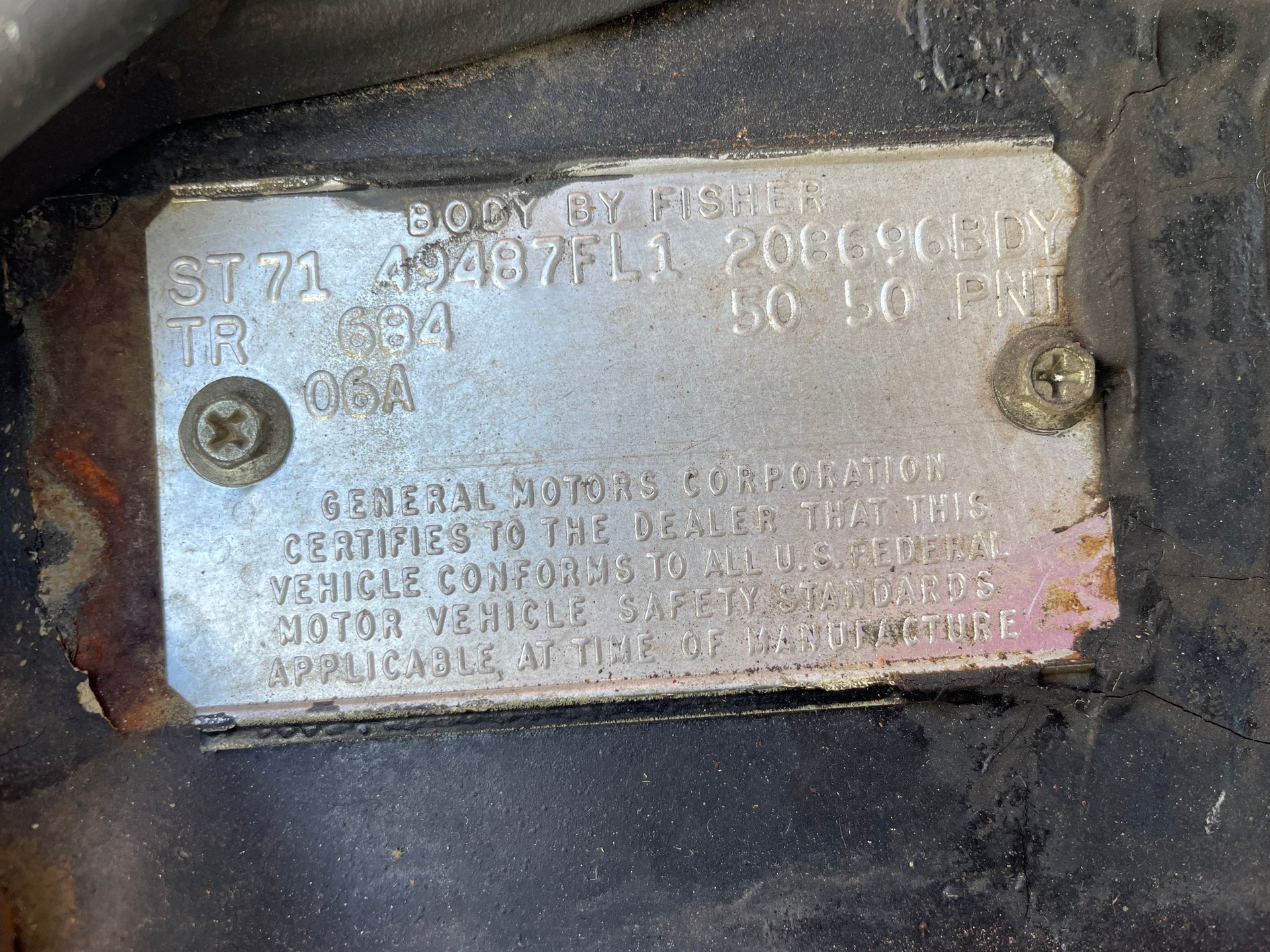 Vehicle photo 48