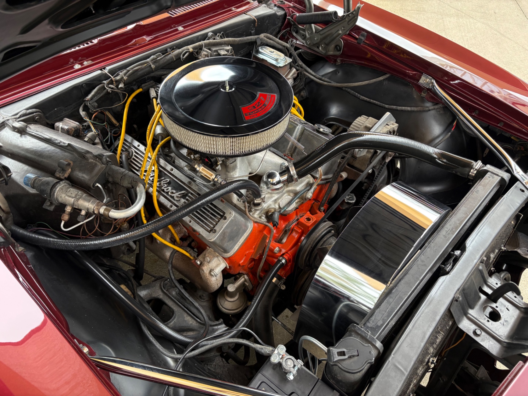 Vehicle photo 27