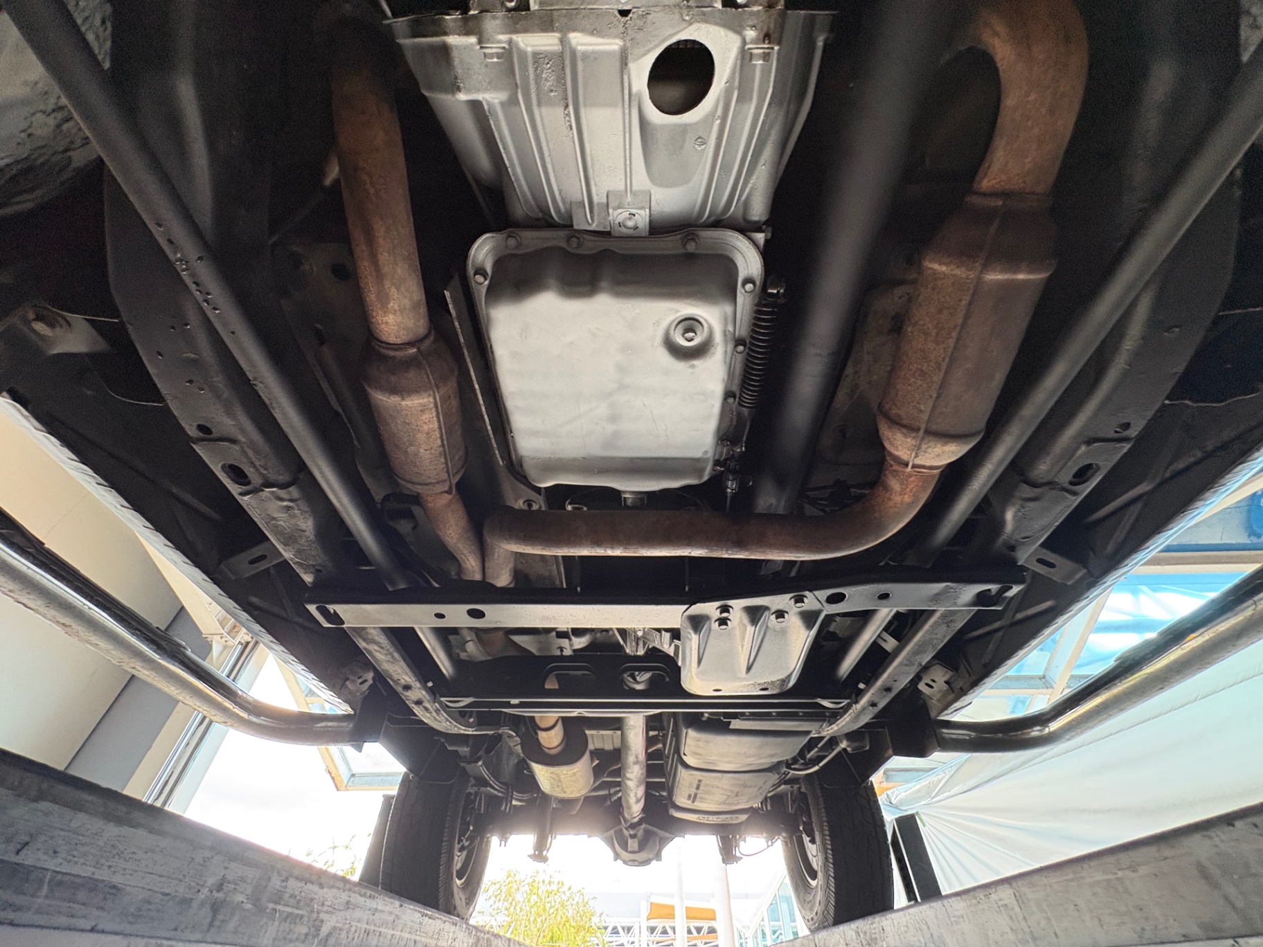 Vehicle photo 51