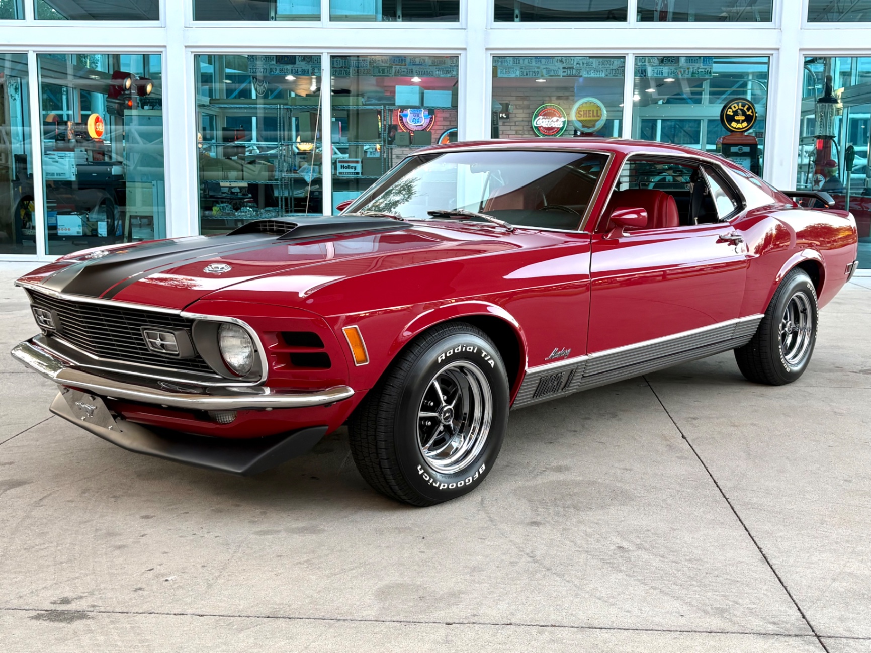 Vehicle photo 11