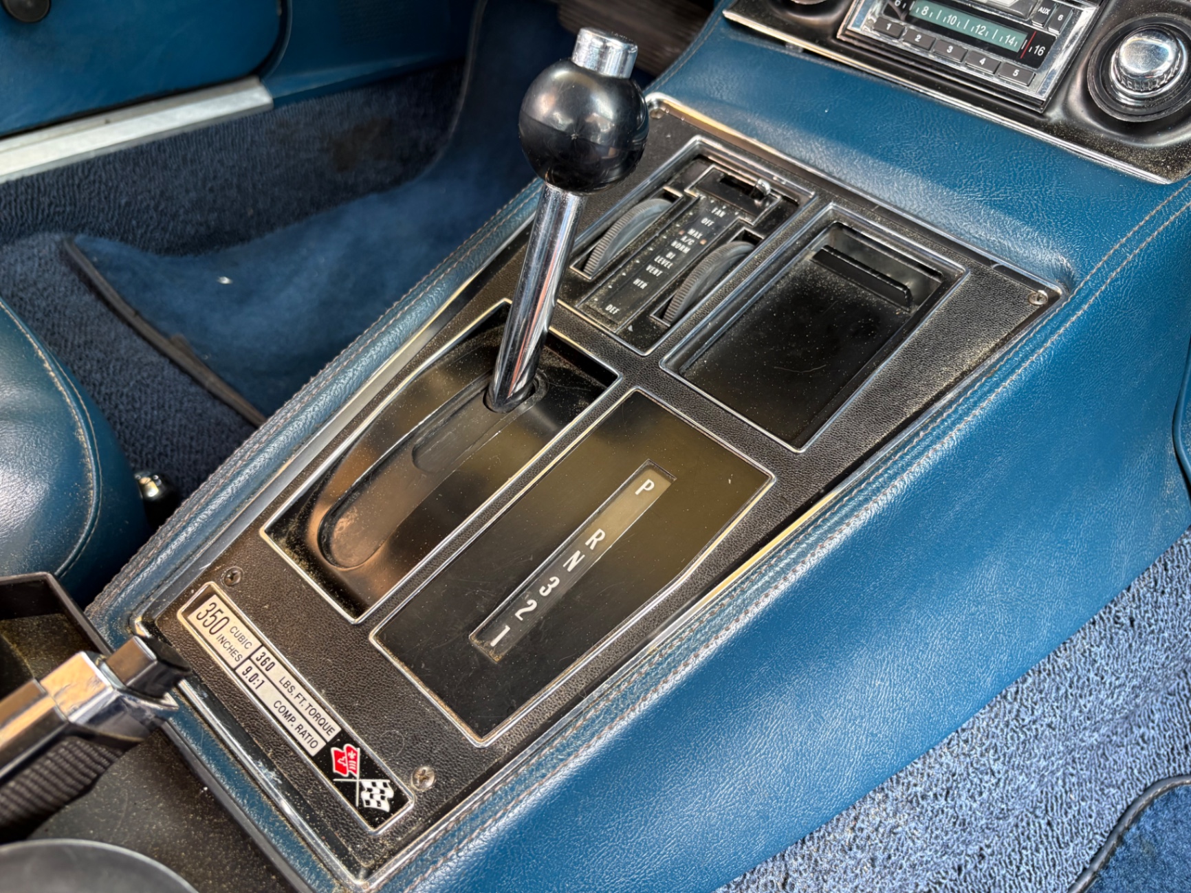 Vehicle photo 49