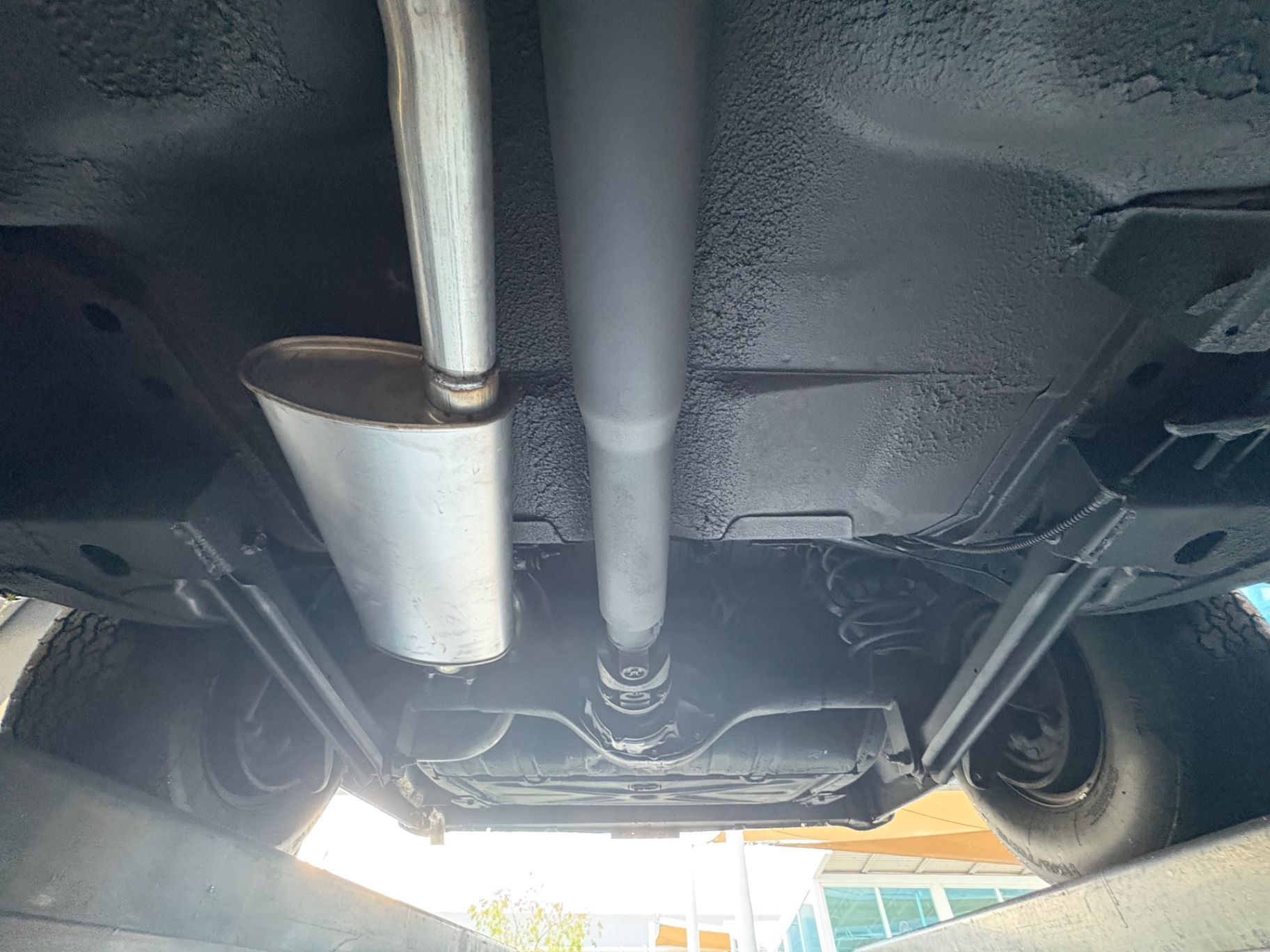 Vehicle photo 53