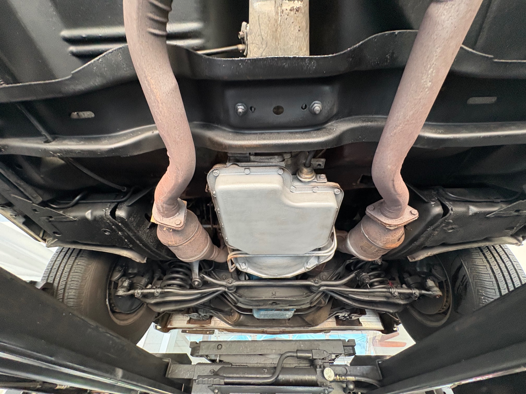 Vehicle photo 51