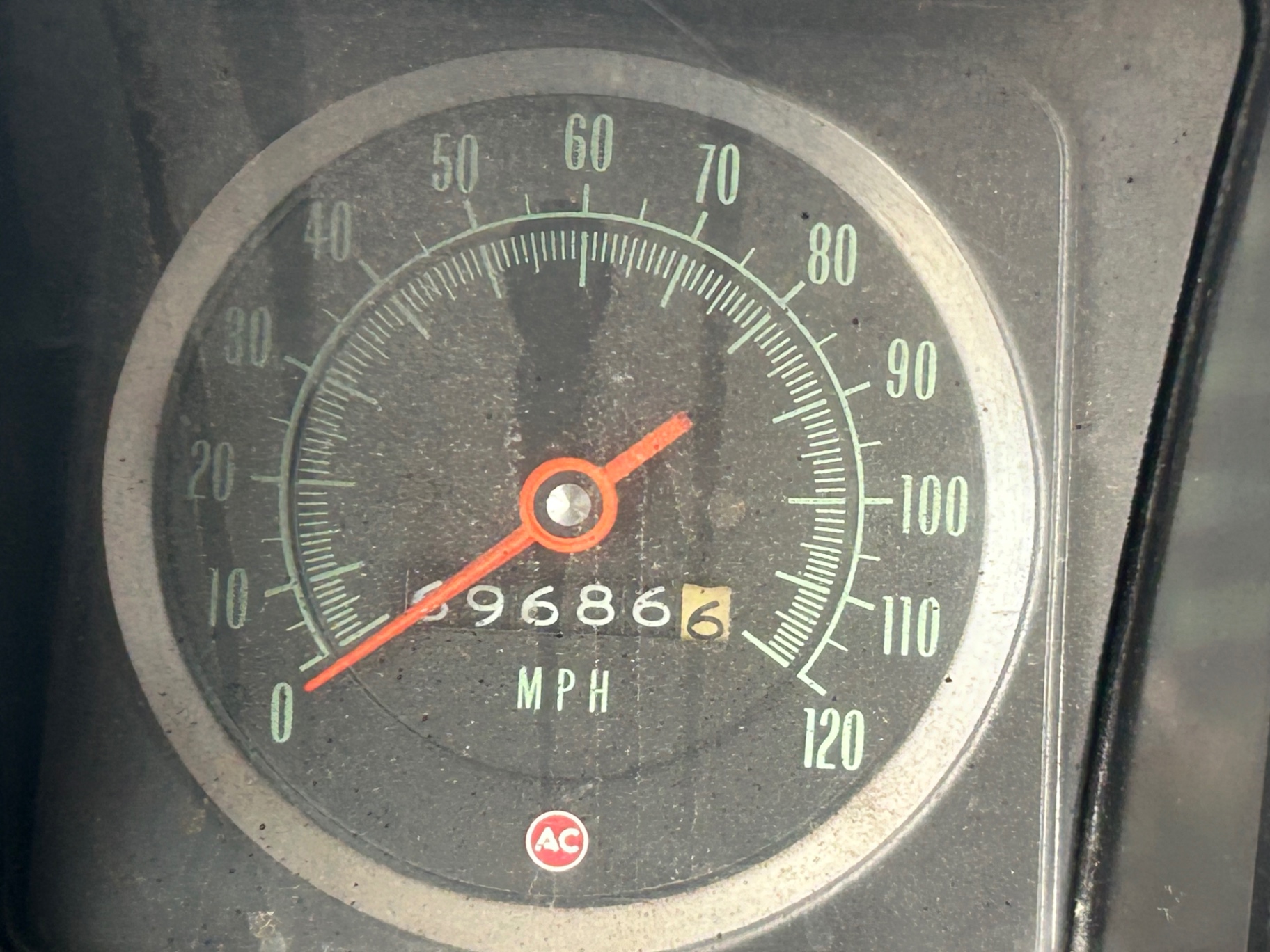 Vehicle photo 15