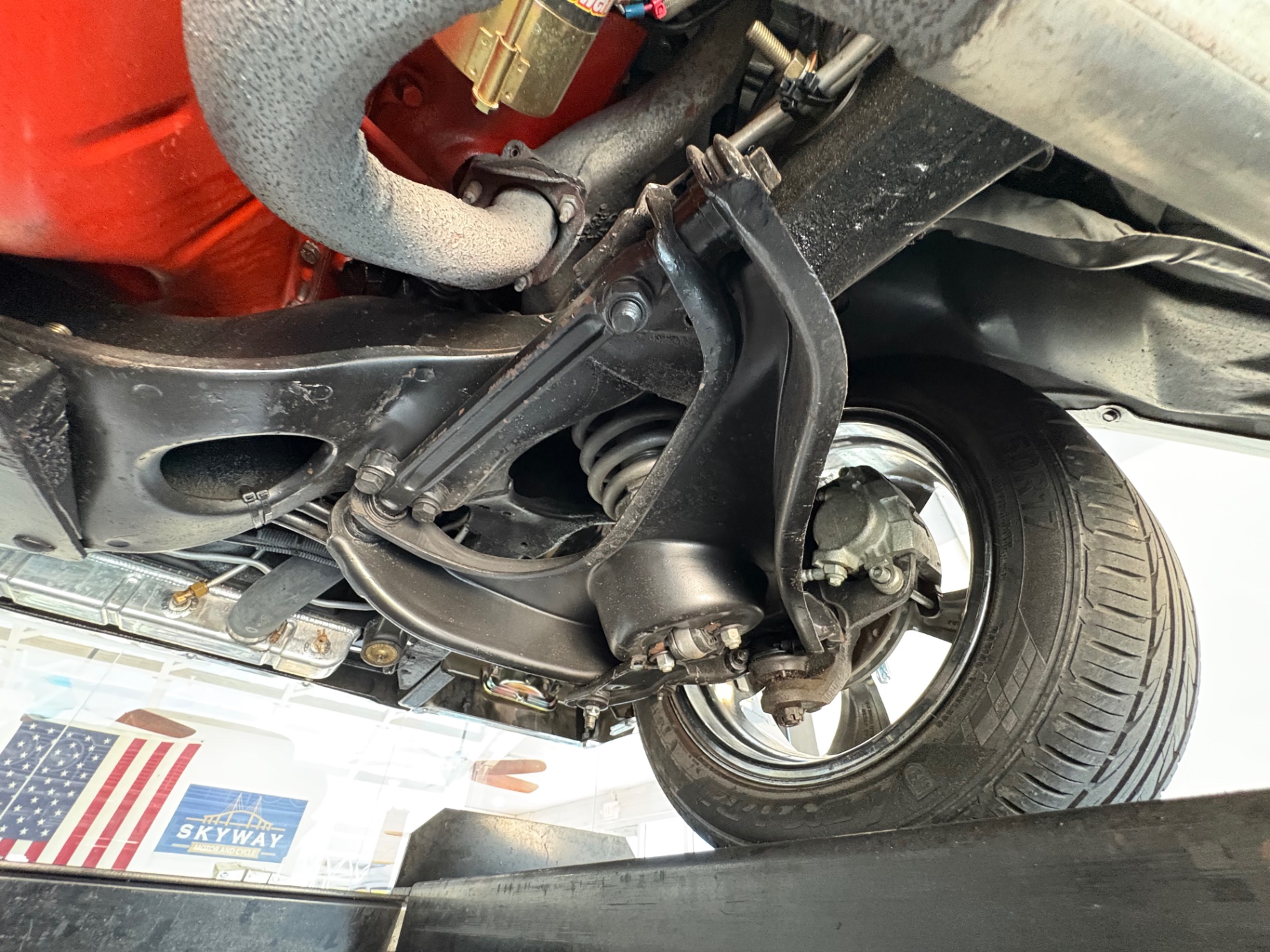 Vehicle photo 57