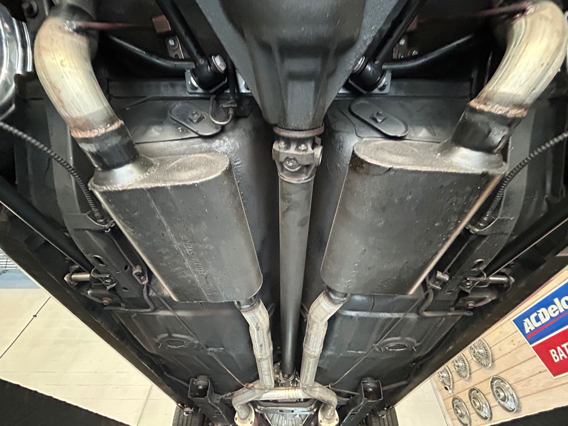Vehicle photo 50