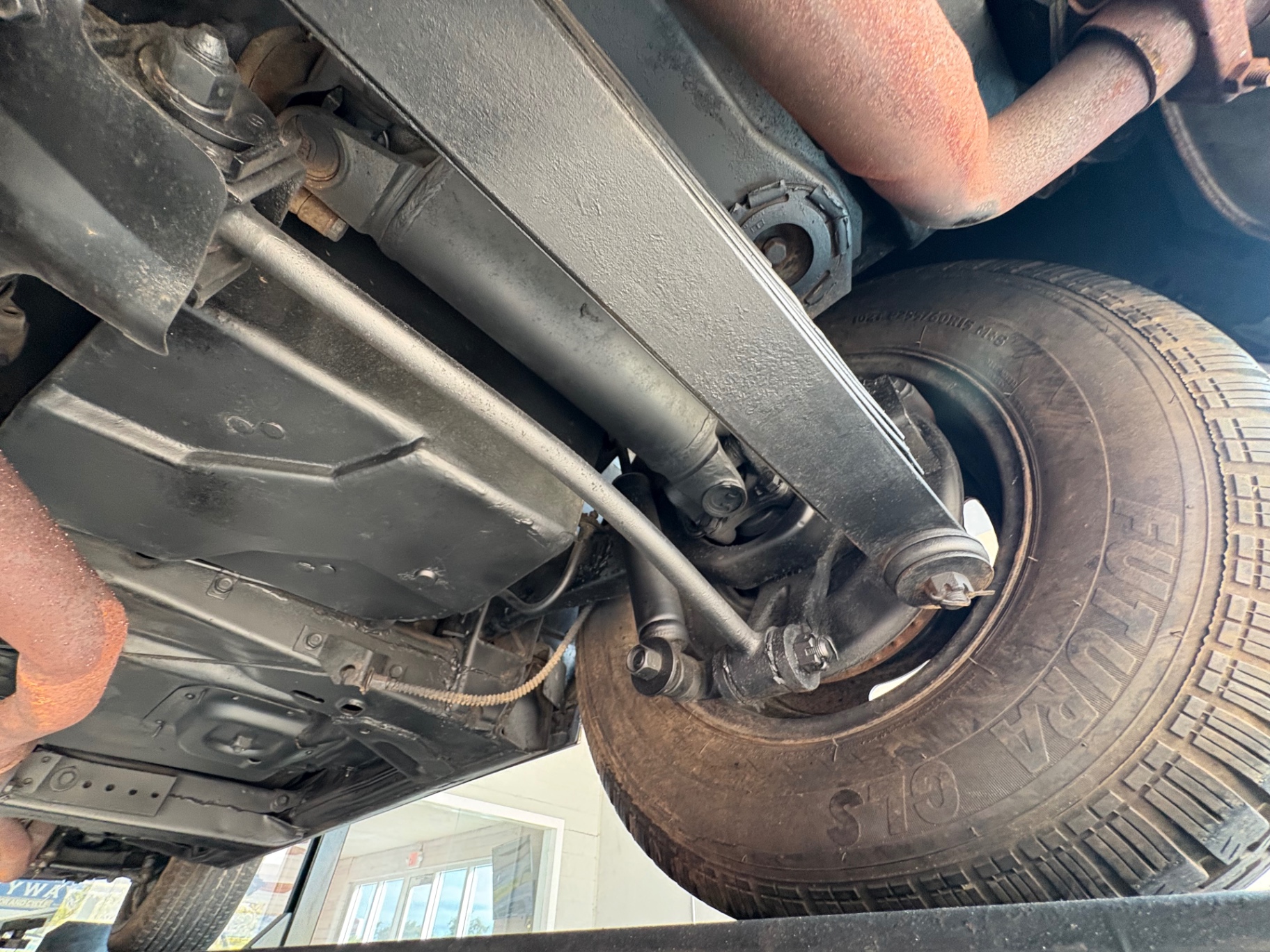 Vehicle photo 45