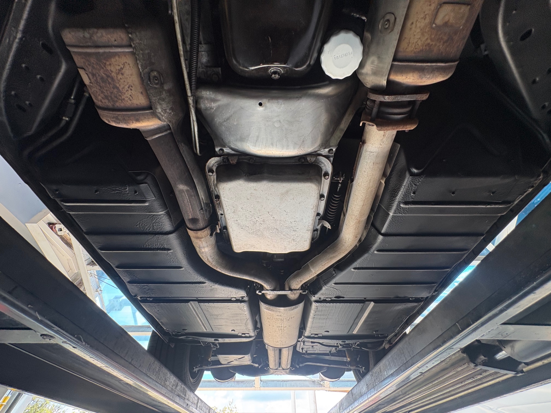 Vehicle photo 53