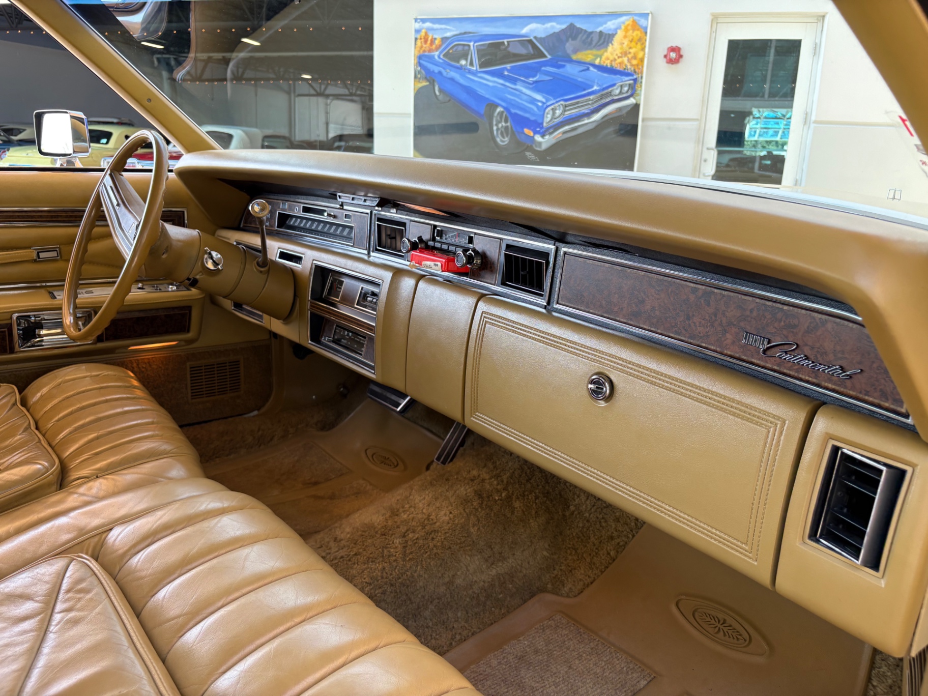 Vehicle photo 37