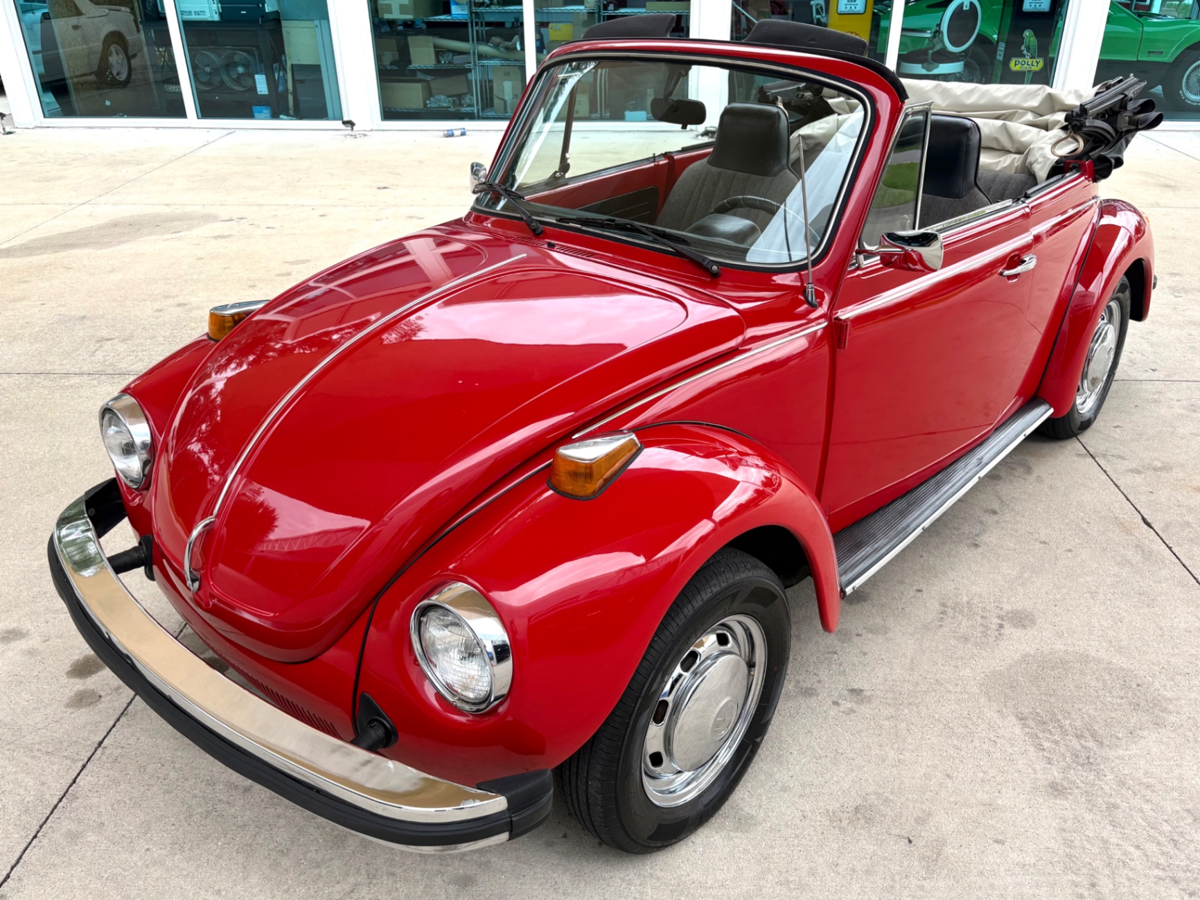 Vehicle photo 20