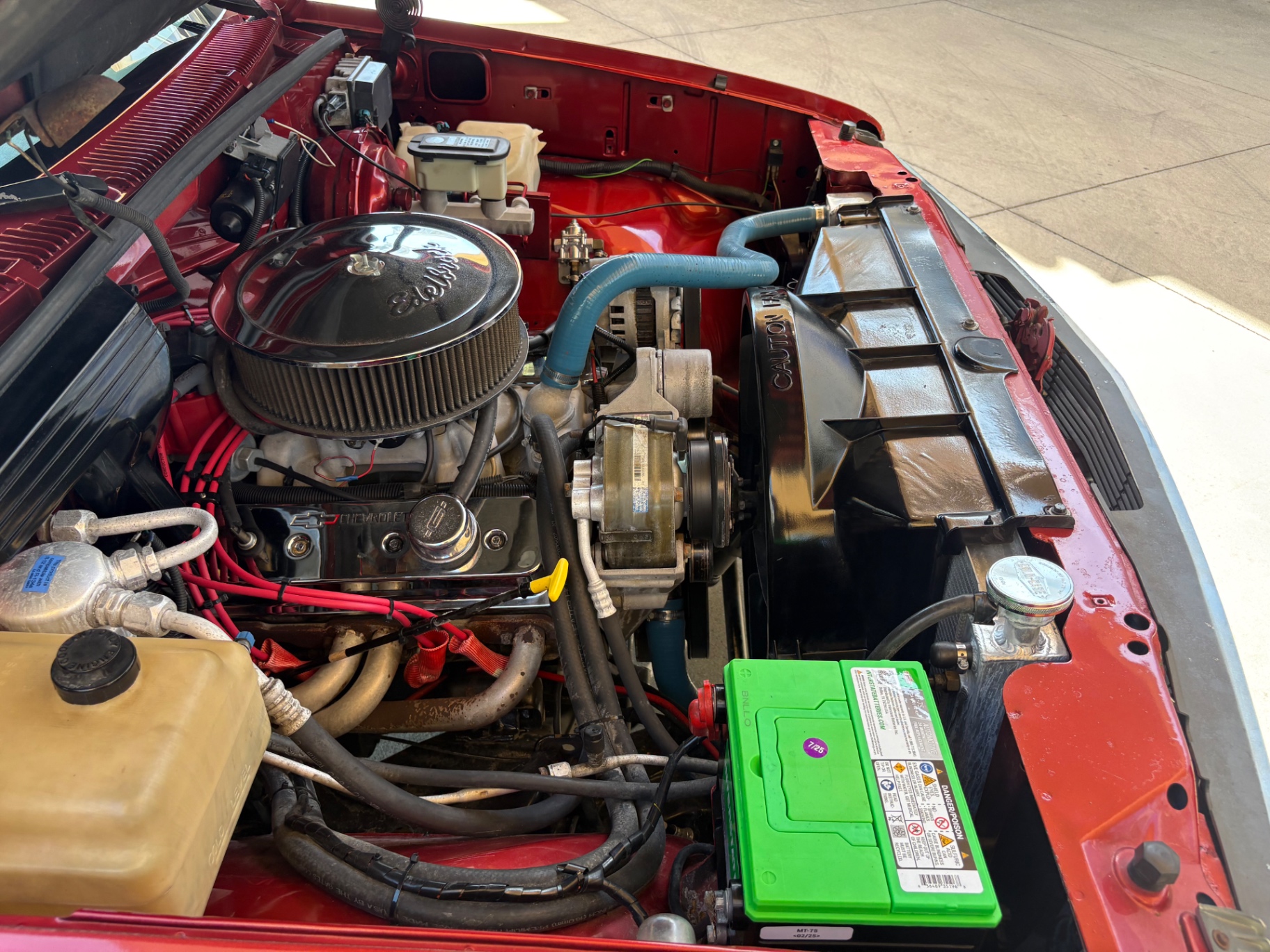 Vehicle photo 22