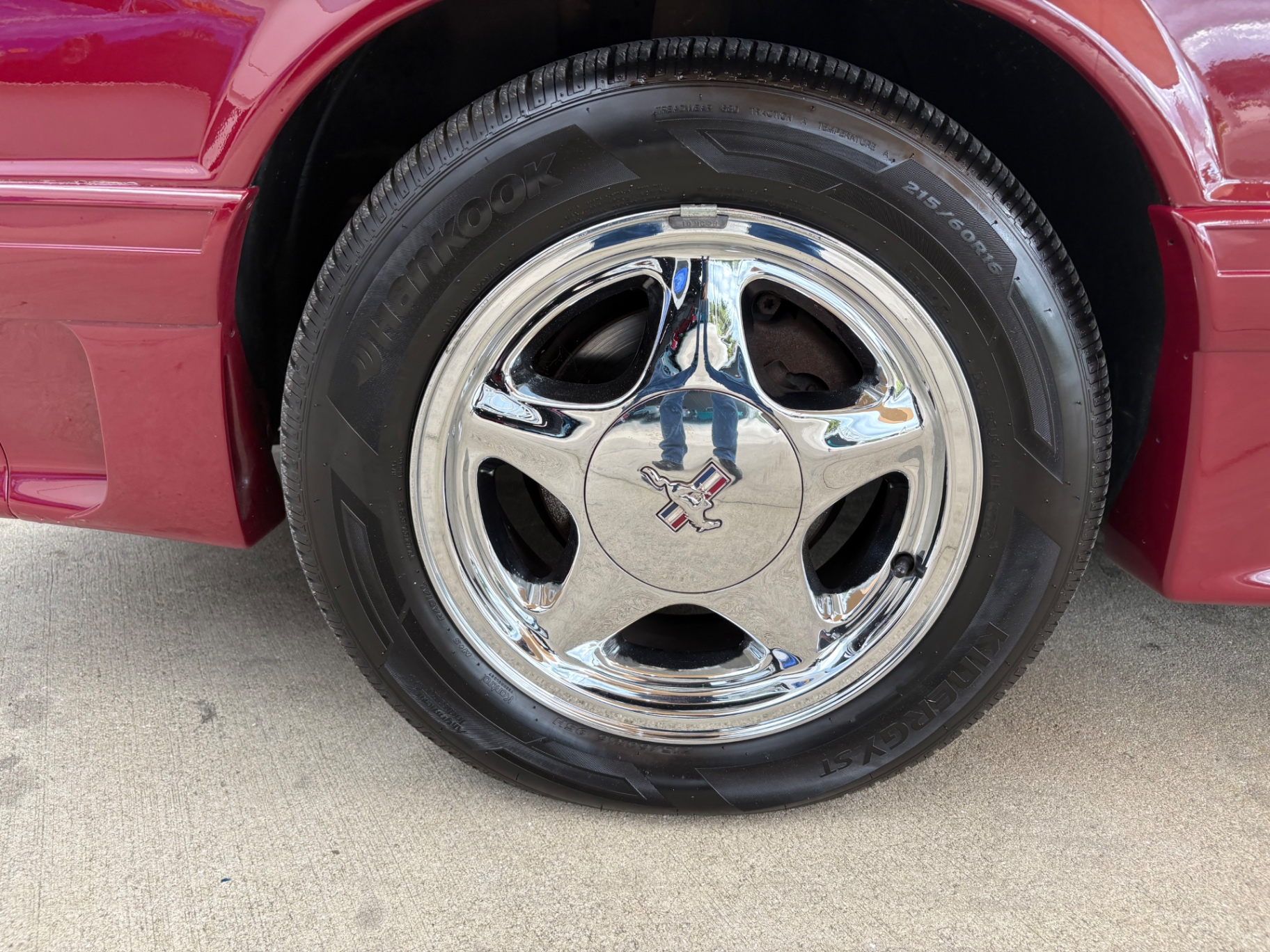 Vehicle photo 25