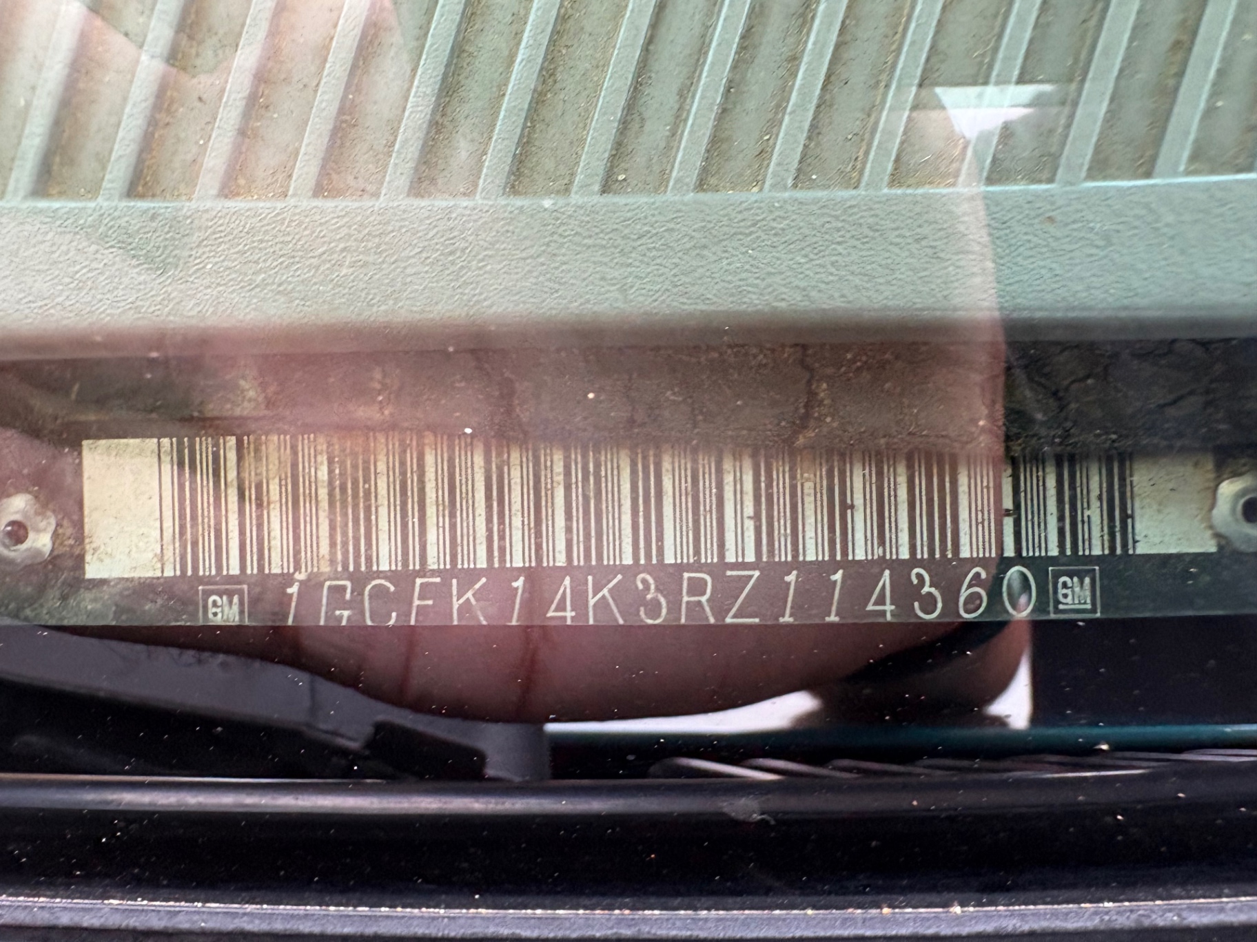 Vehicle photo 25