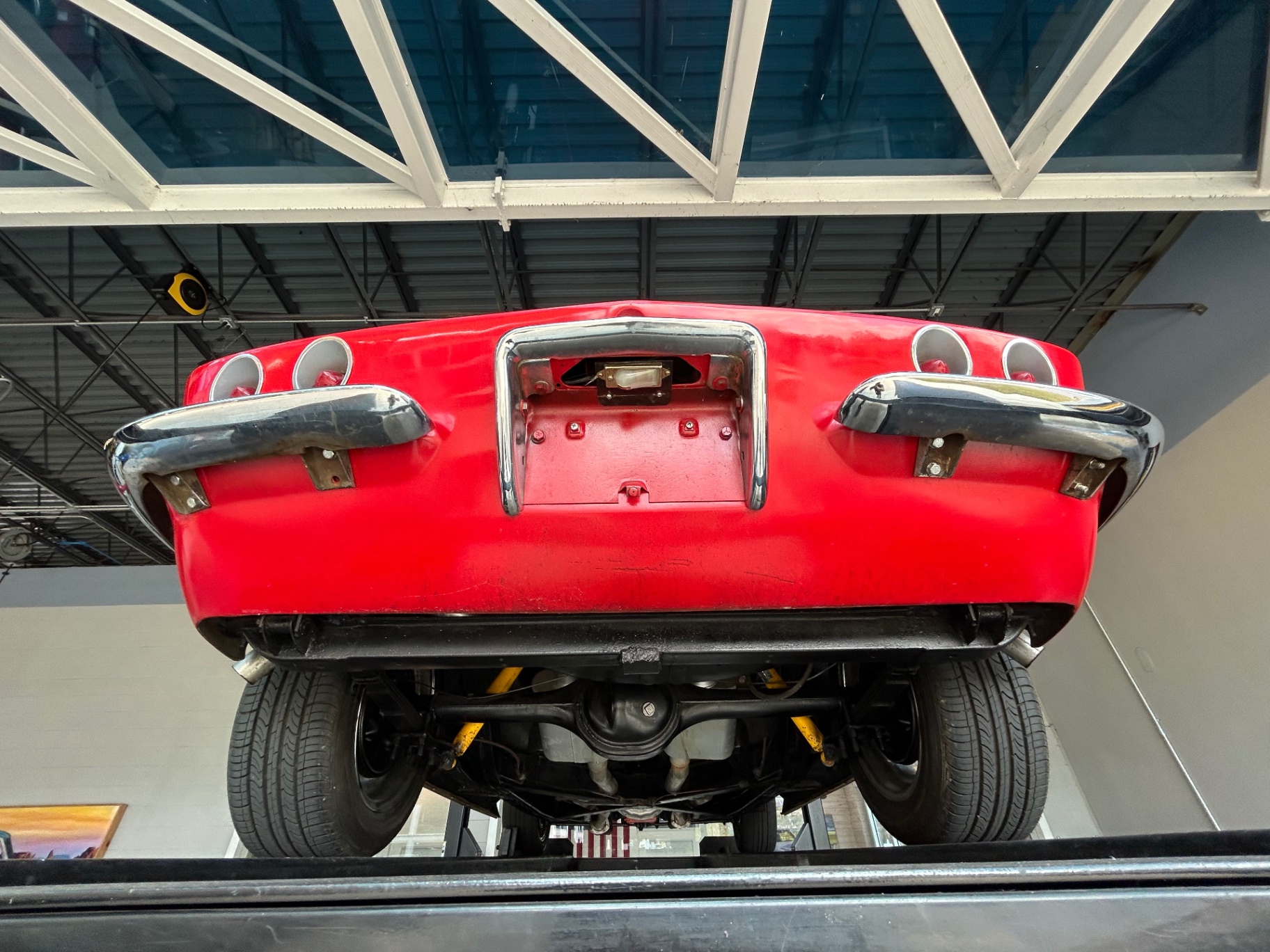 Vehicle photo 47