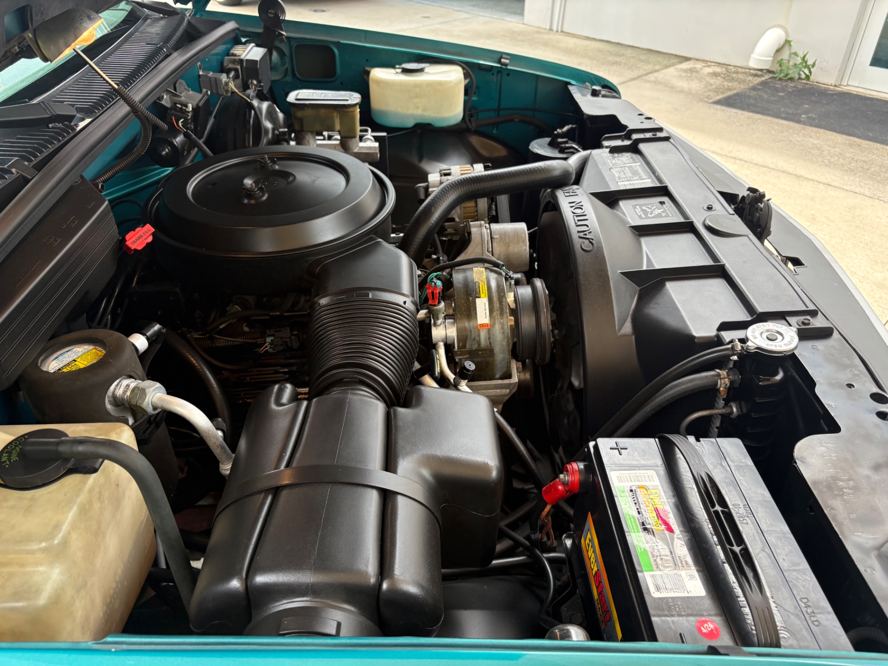 Vehicle photo 27