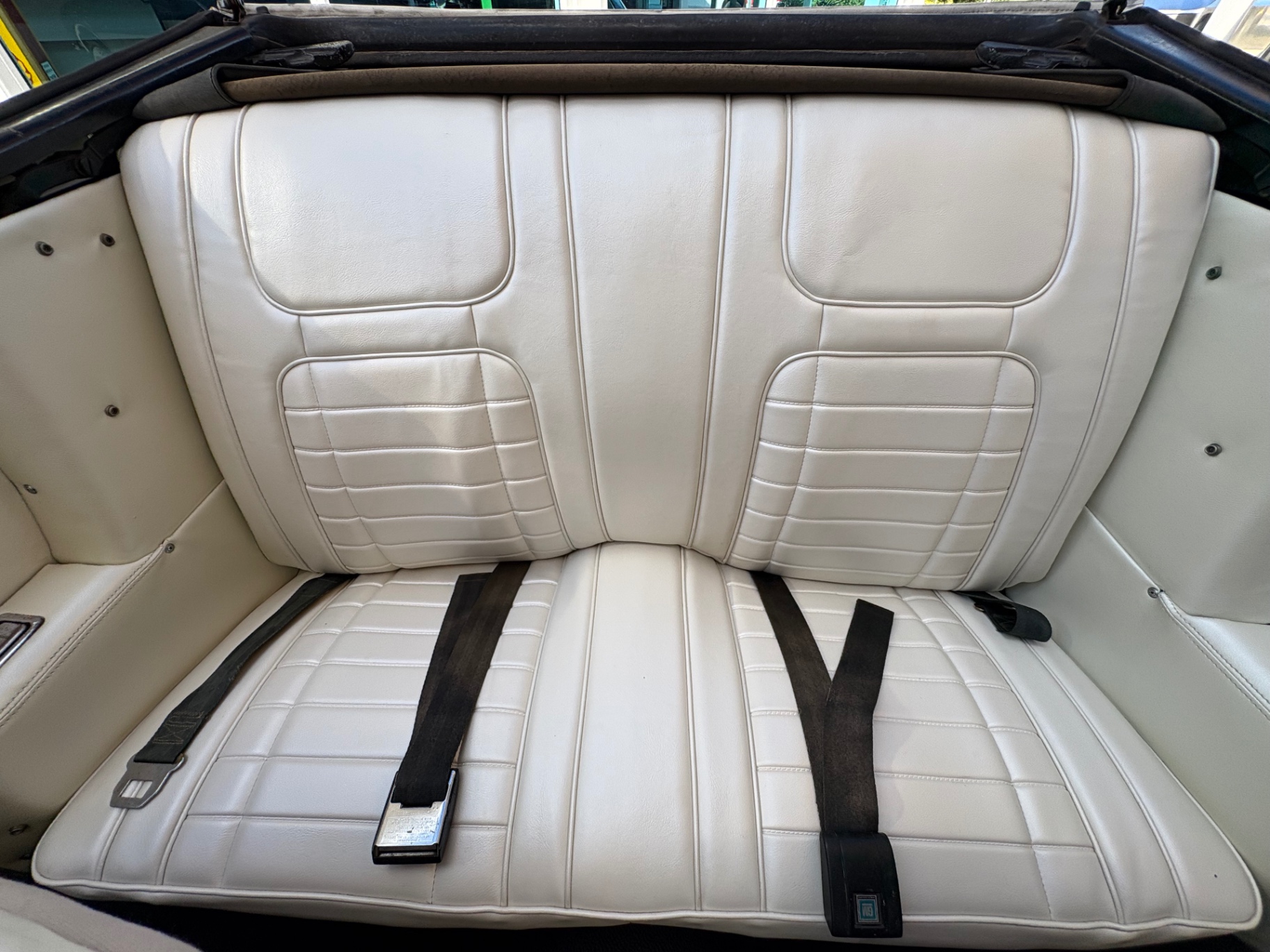 Vehicle photo 41
