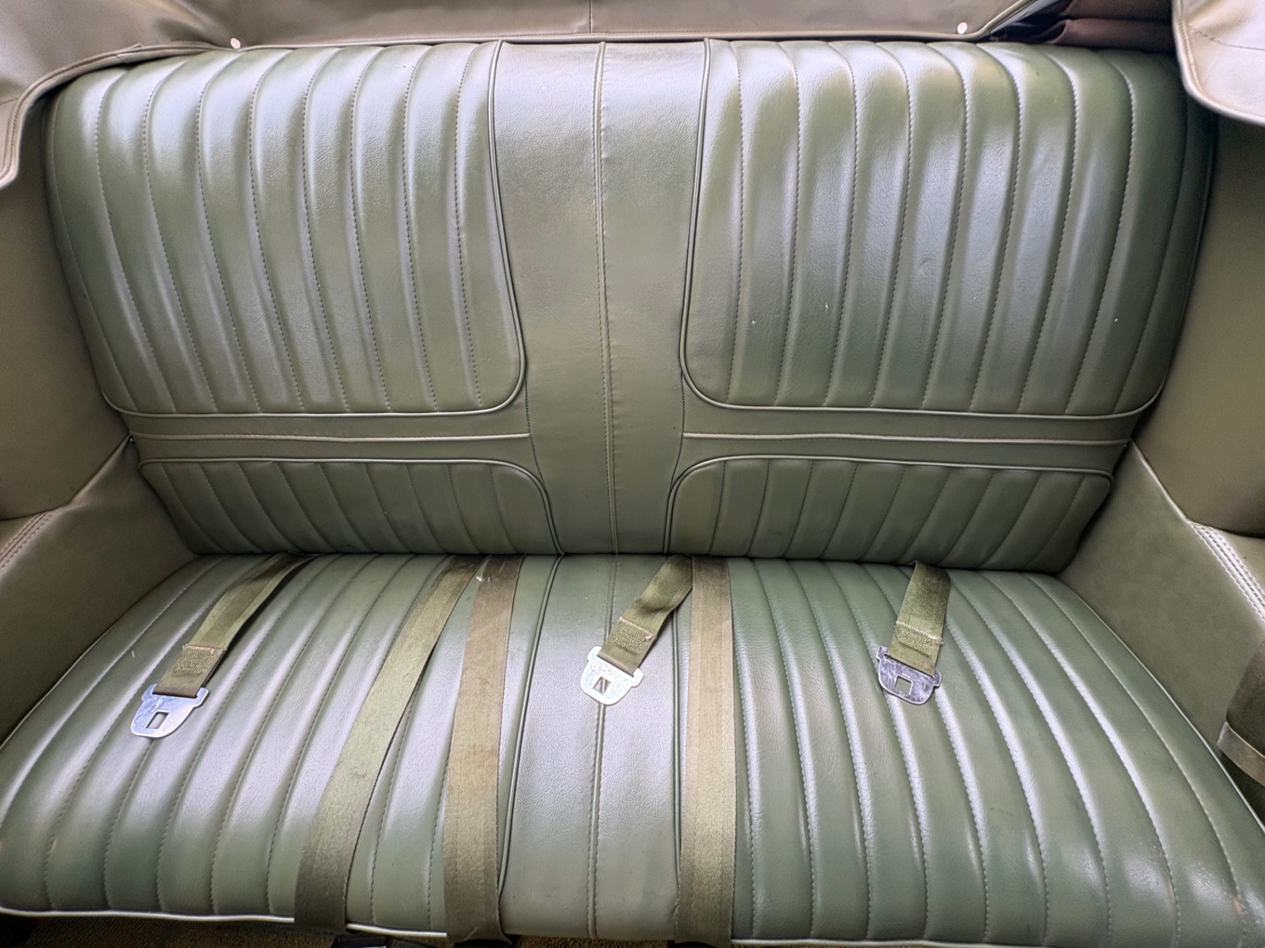 Vehicle photo 41