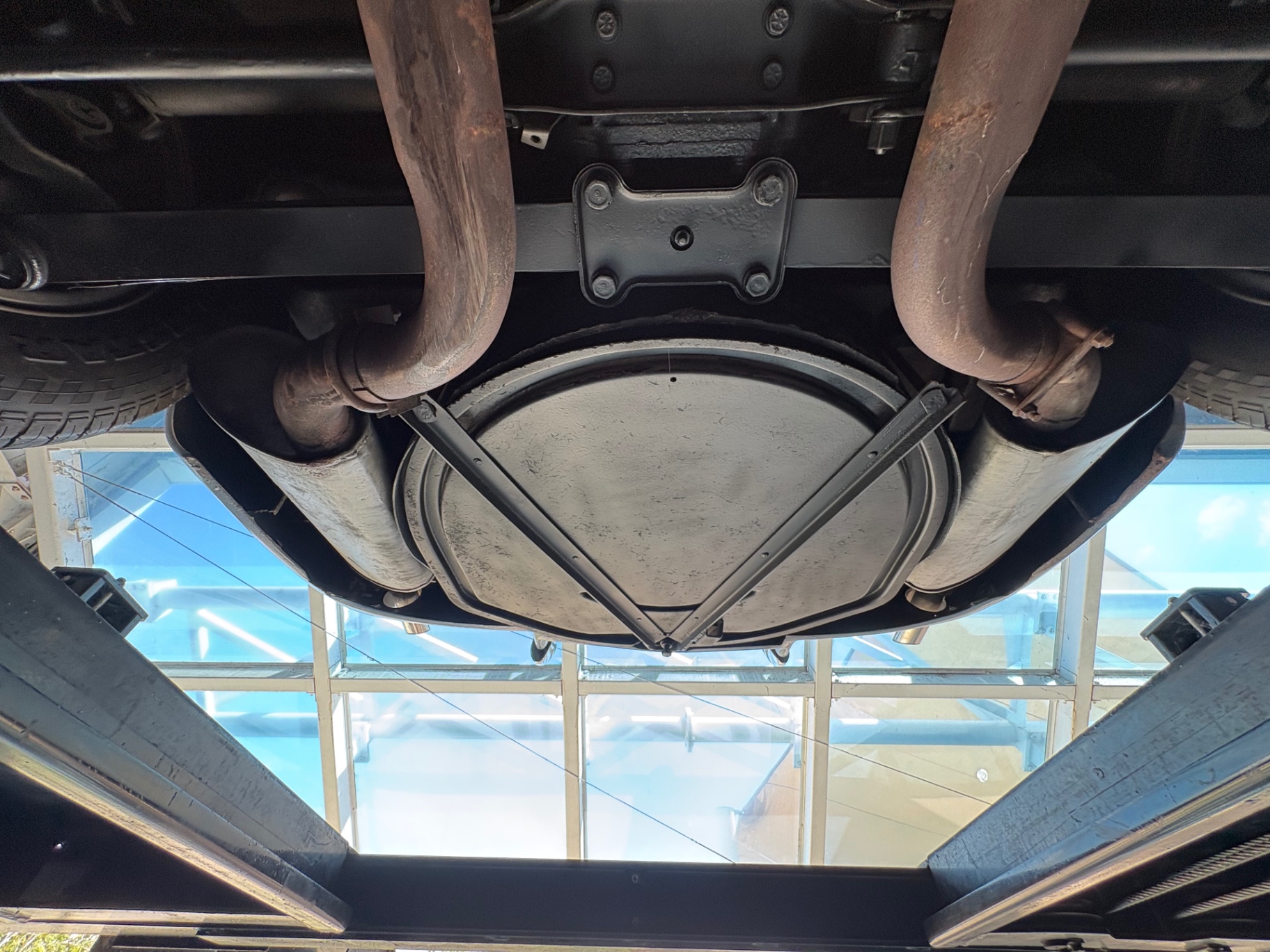 Vehicle photo 69