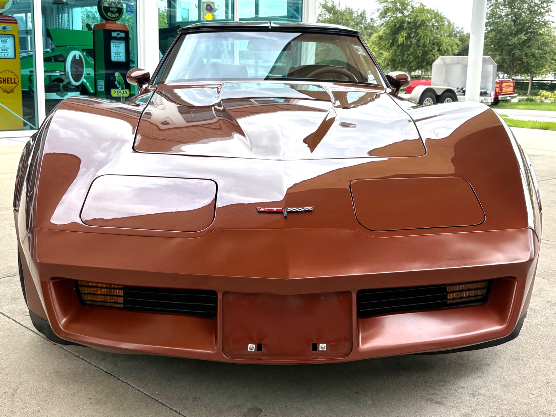 Vehicle photo 2