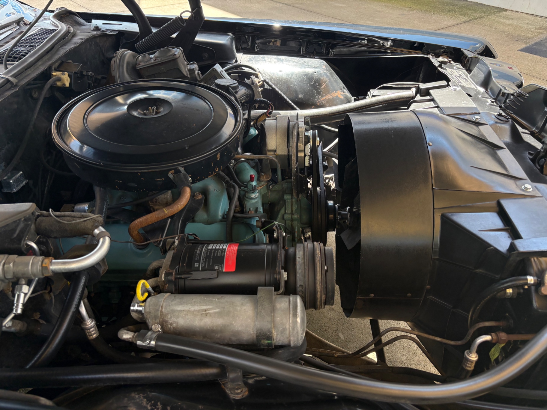 Vehicle photo 29