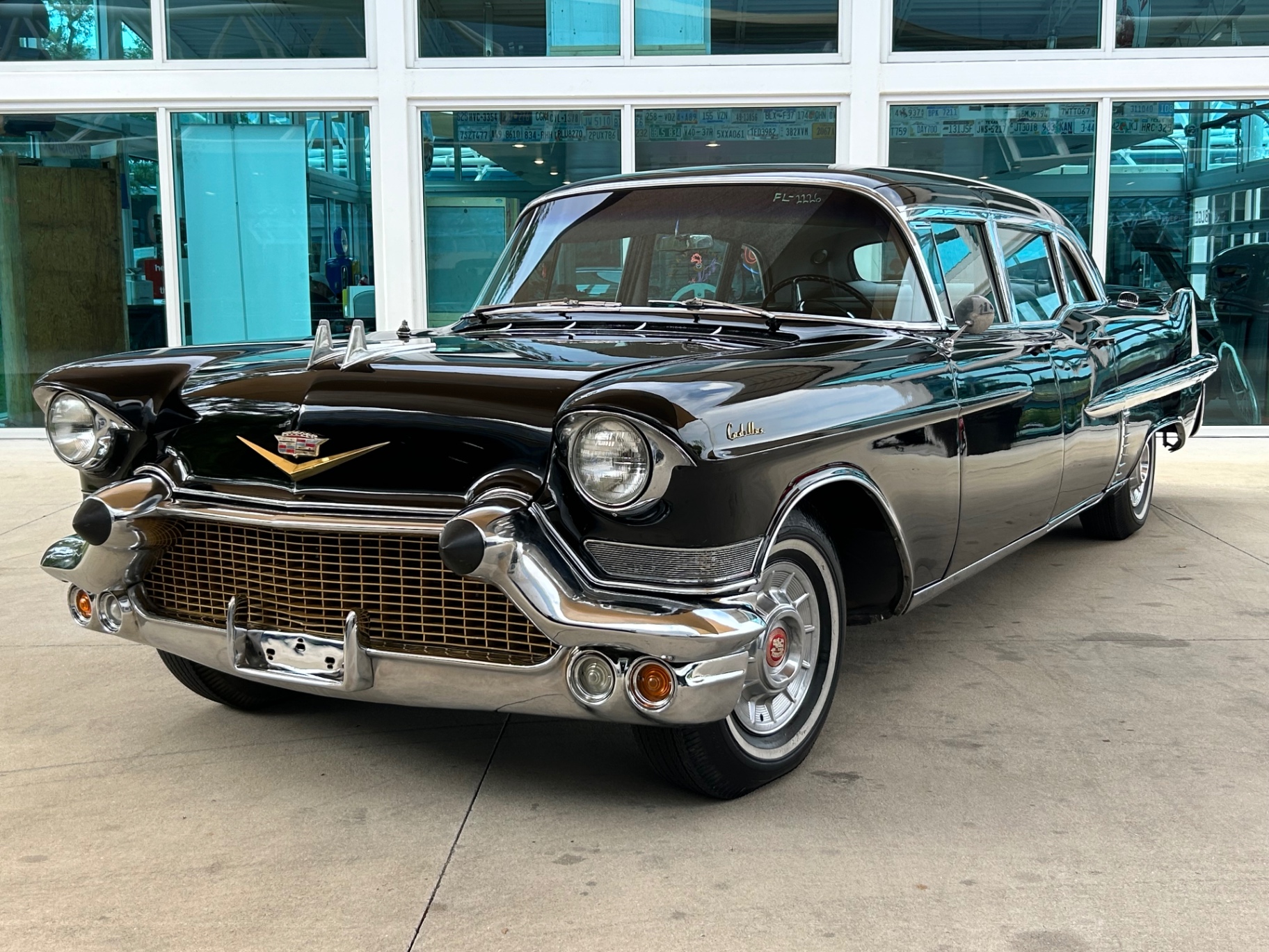 Vehicle photo 1
