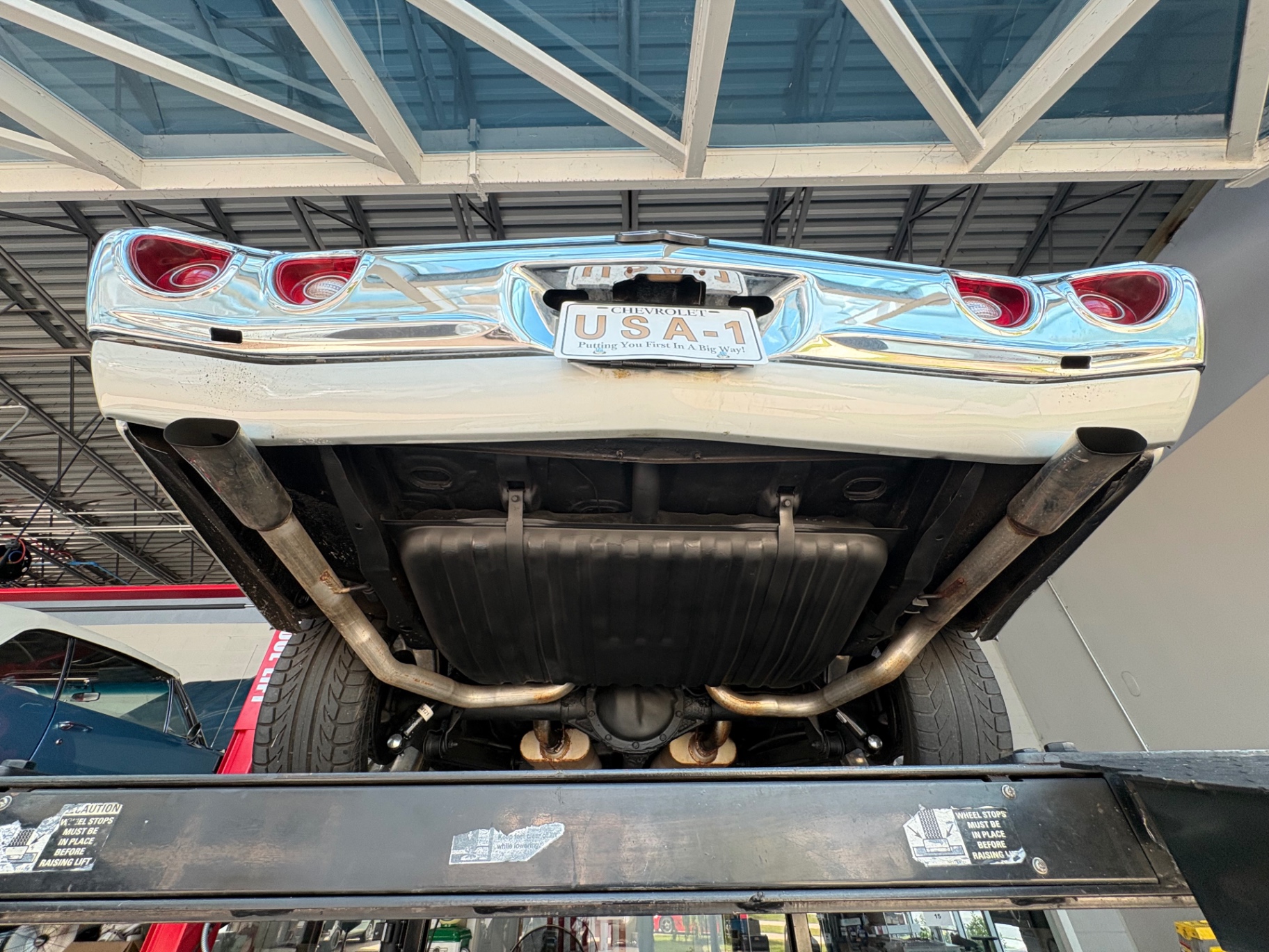 Vehicle photo 50